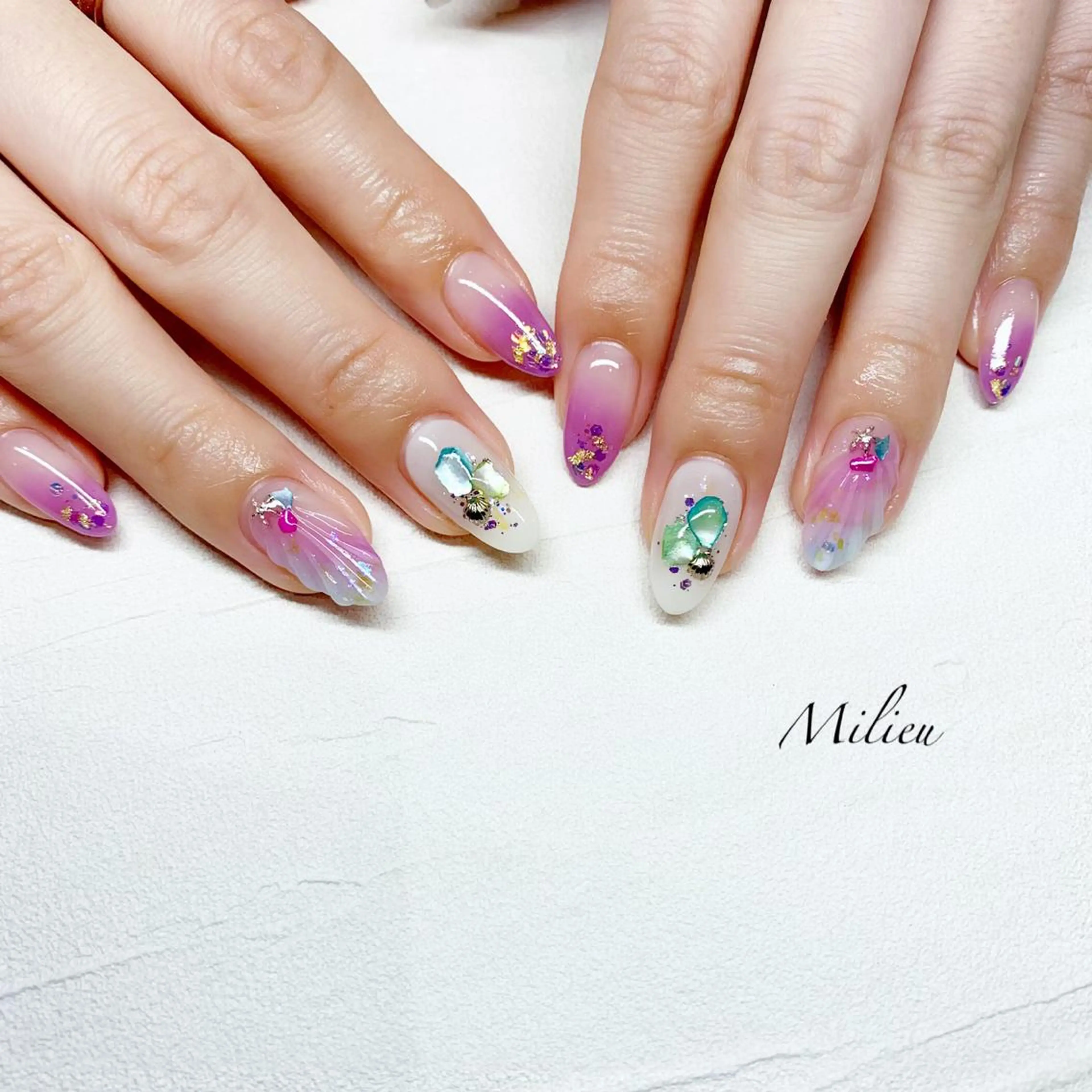 ネイル ハンドネイル 吉澤 圭のネイルデザイン