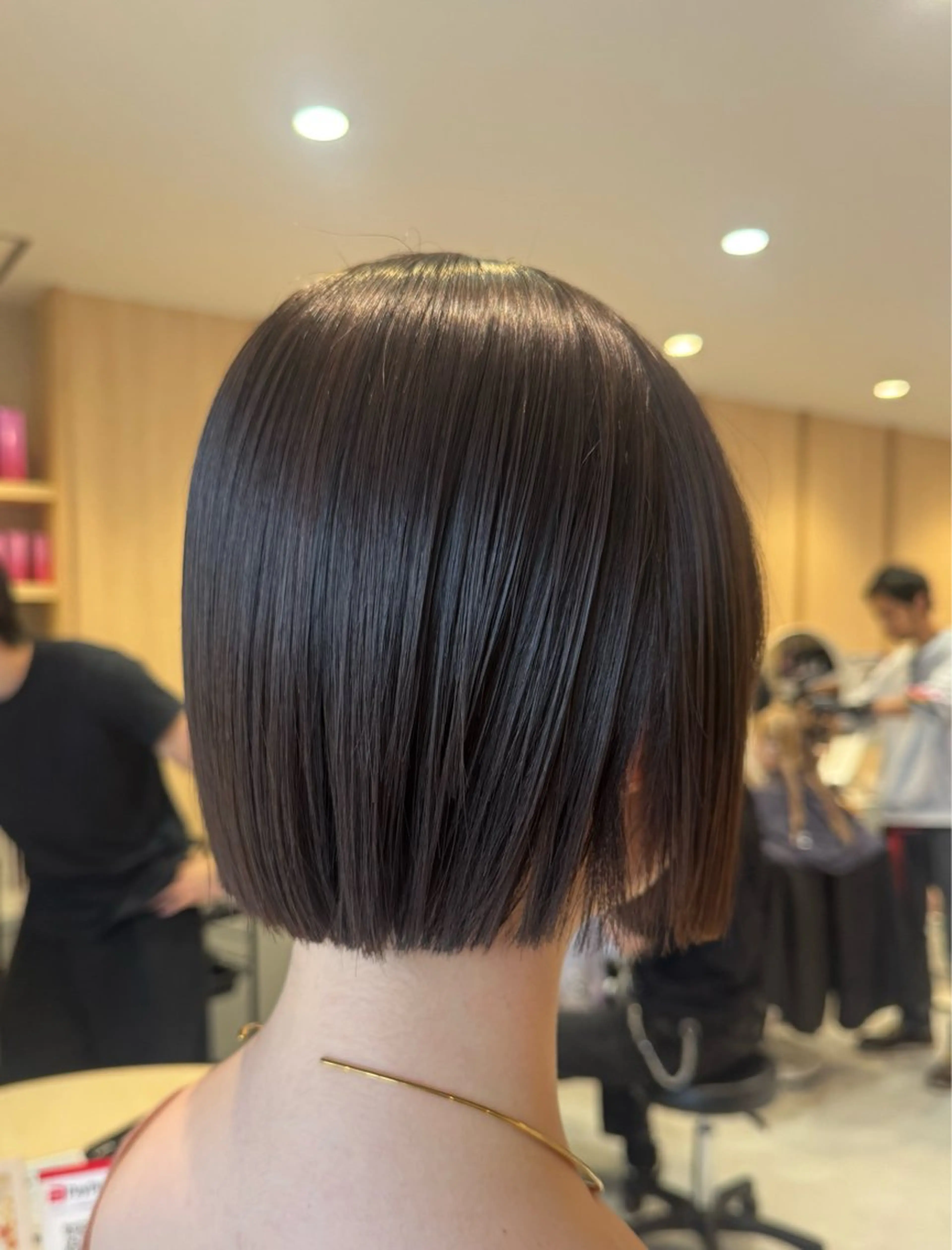 ショート ボブ 縮毛矯正 カット 縮毛矯正 BELLE by revo所属・𝘀𝗮𝗲/ 艶髪/ショートボブのヘアスタイル
