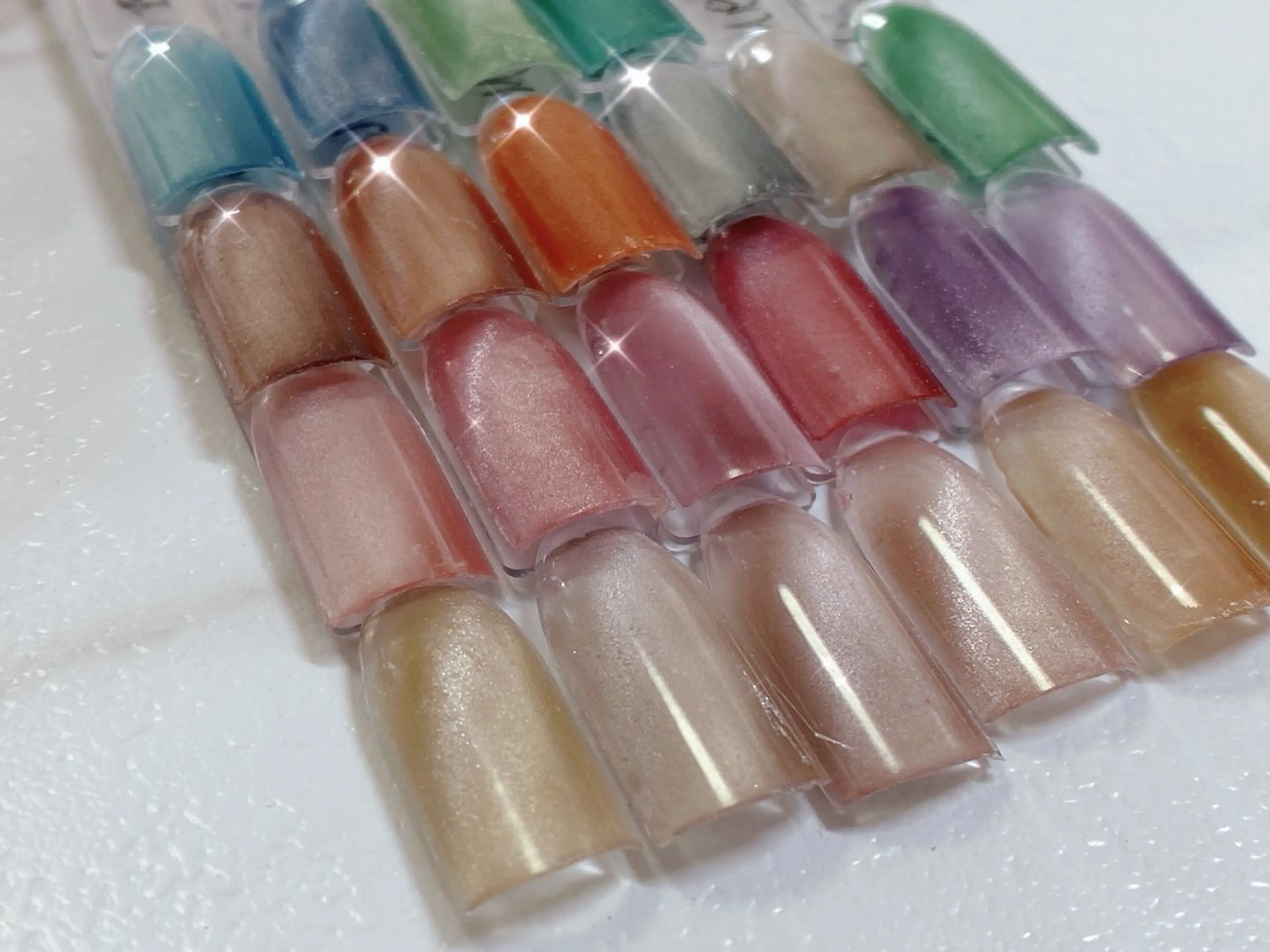オフ込みマグネットネイル💅の写真