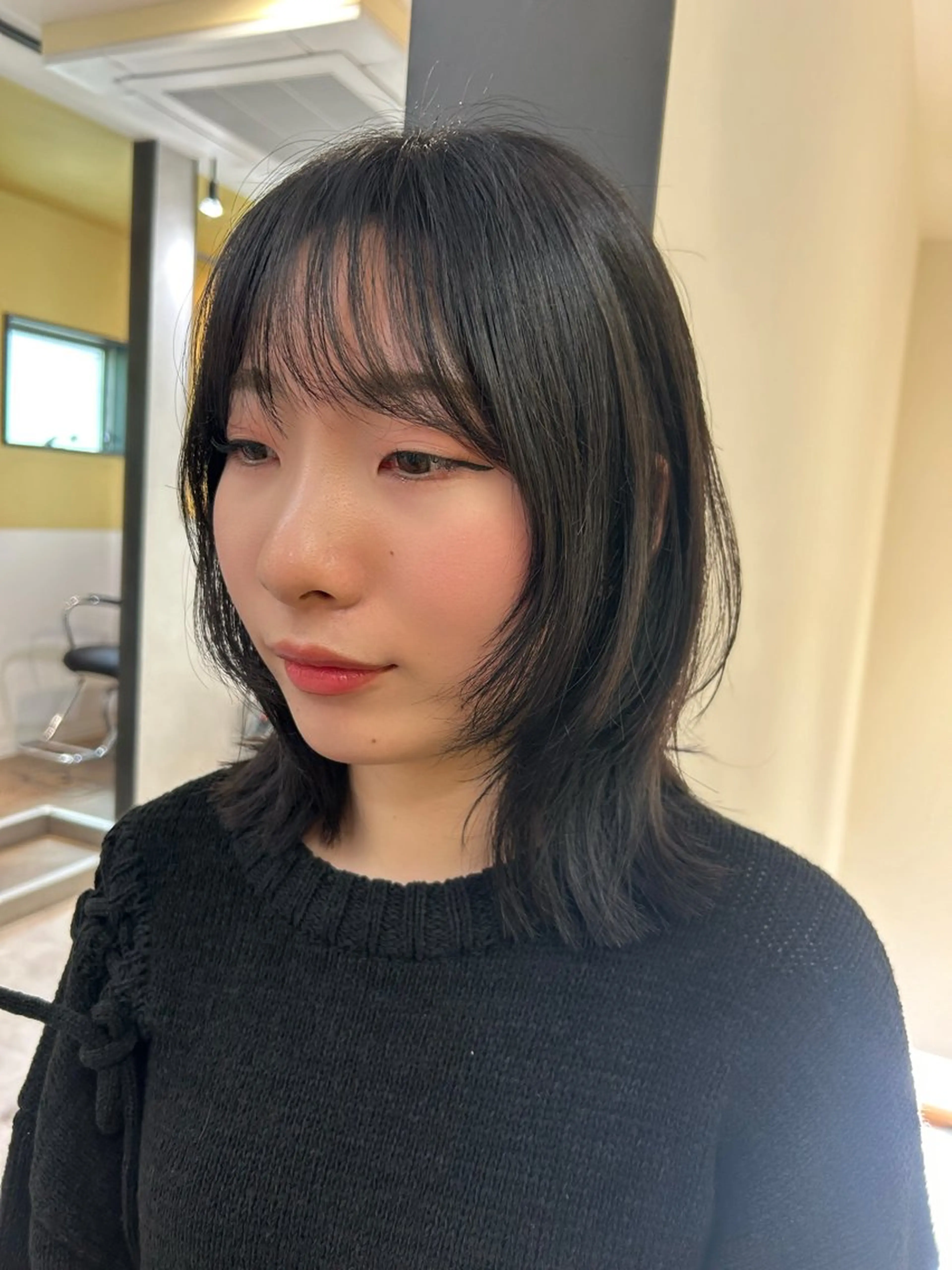 ミディアム カラー ハッシュカット 韓国風ヘア カット ヘアカラー トリートメント hub hair レイヤー/透明感のヘアスタイル