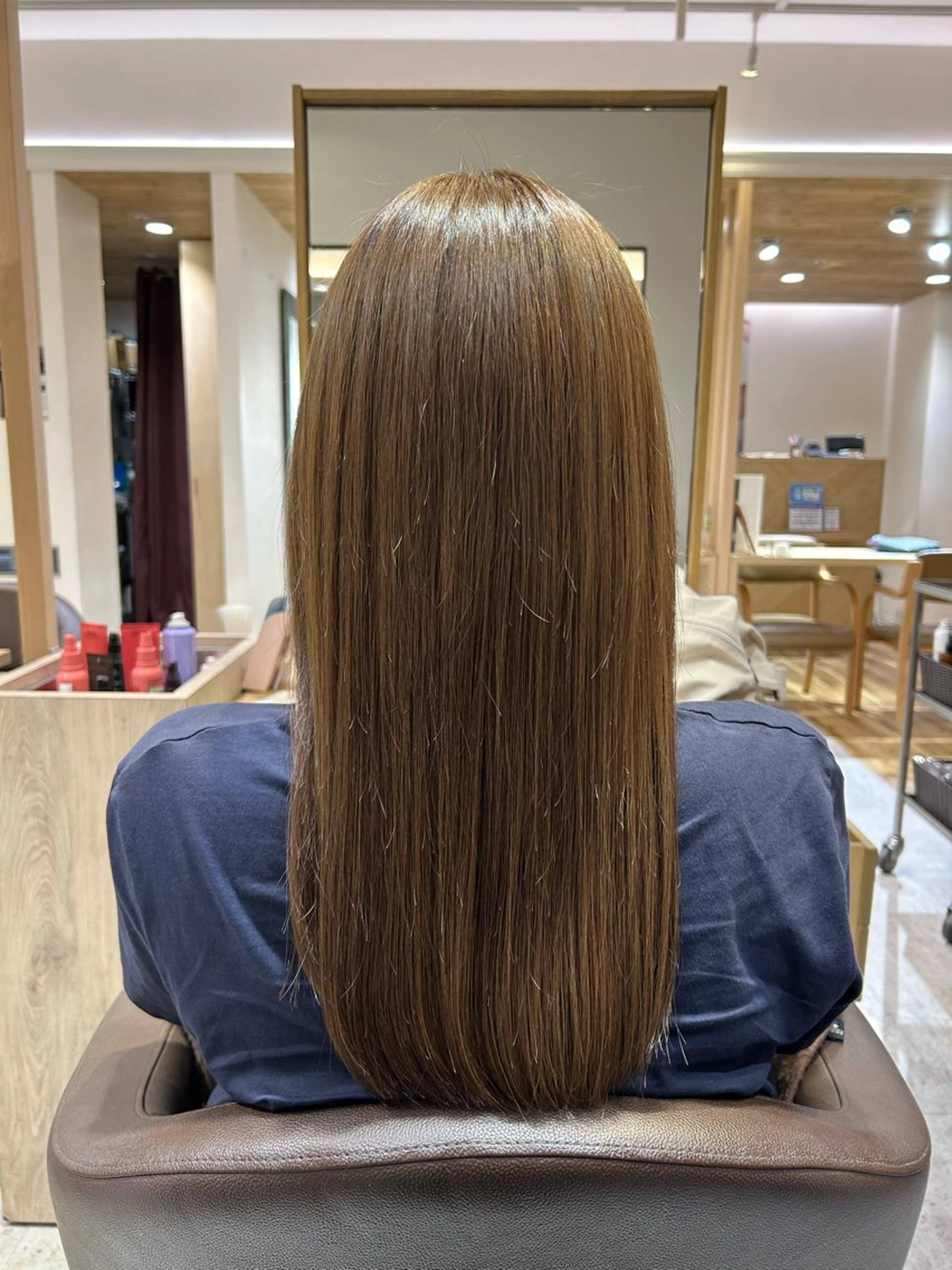 カラー CLALA JAPAN Kameido所属・初鹿 彩のヘアスタイル