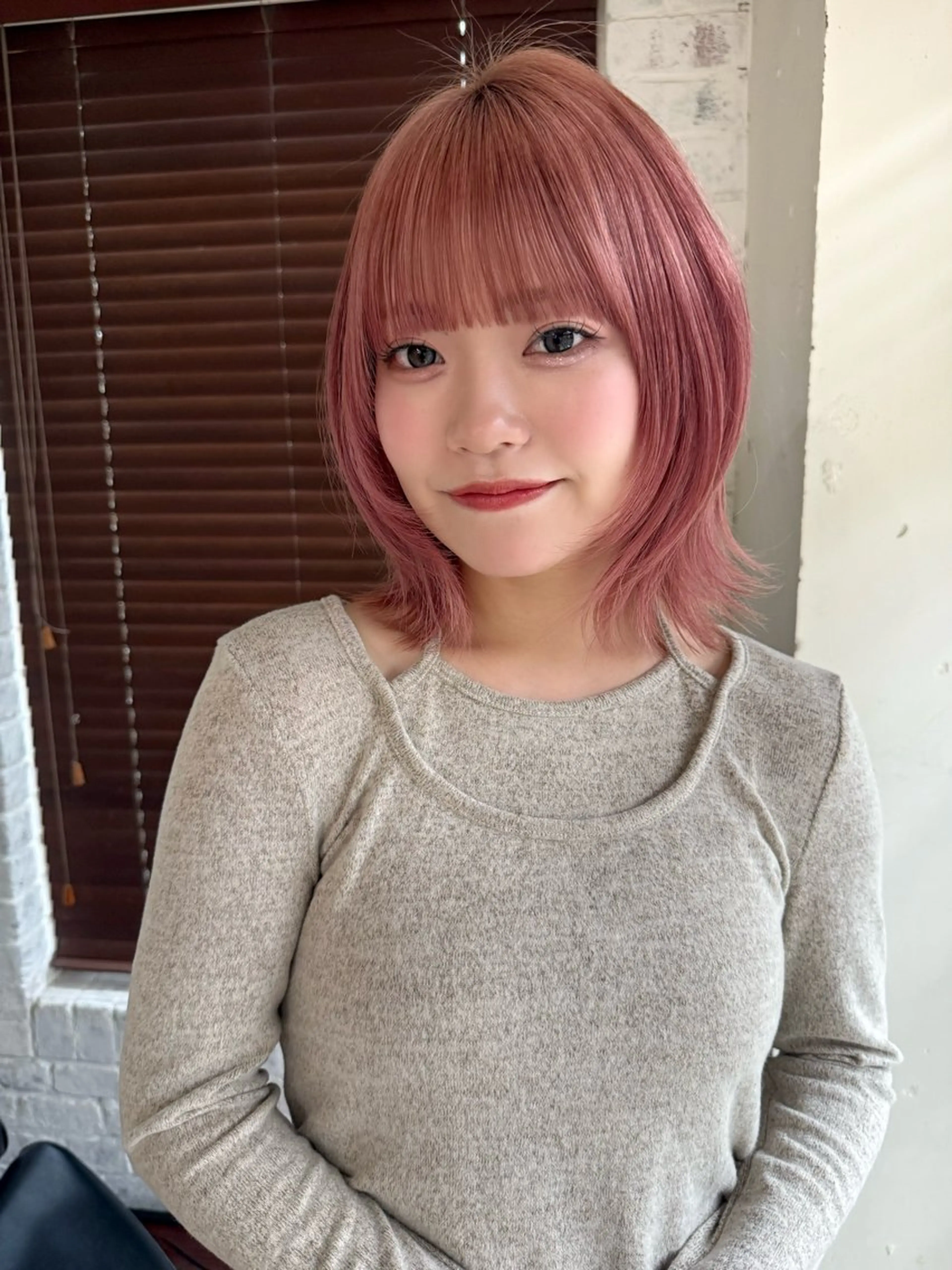 ミディアム カラー ヘアカラー トリートメント ヘッドスパ 🪐韓国ラベンダー艶 カラー/加野彩果🪐のヘアスタイル