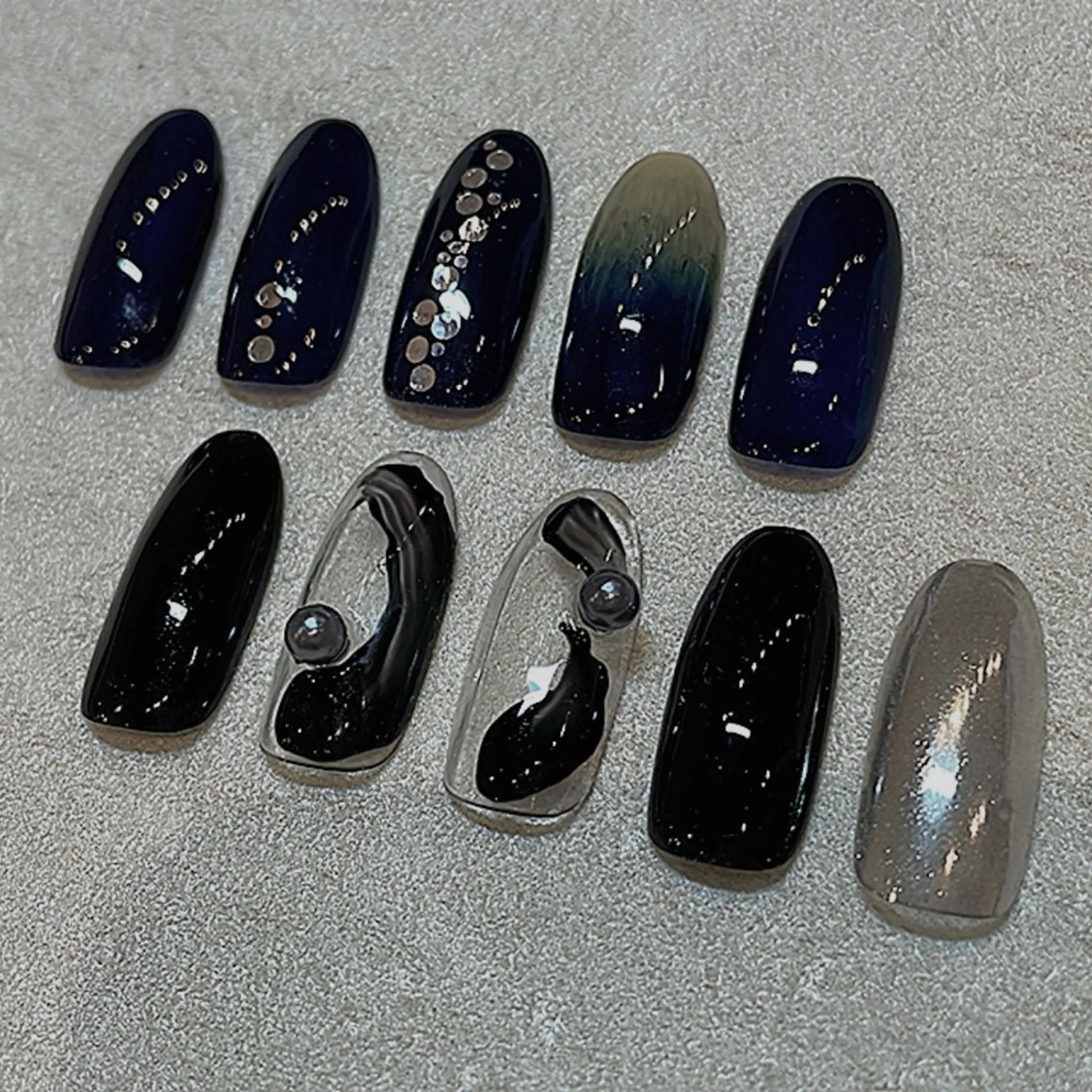 【ハンド】ニュアンス定額ネイル🧡色変え無料¥4.000🧡ジェルオフ込の写真
