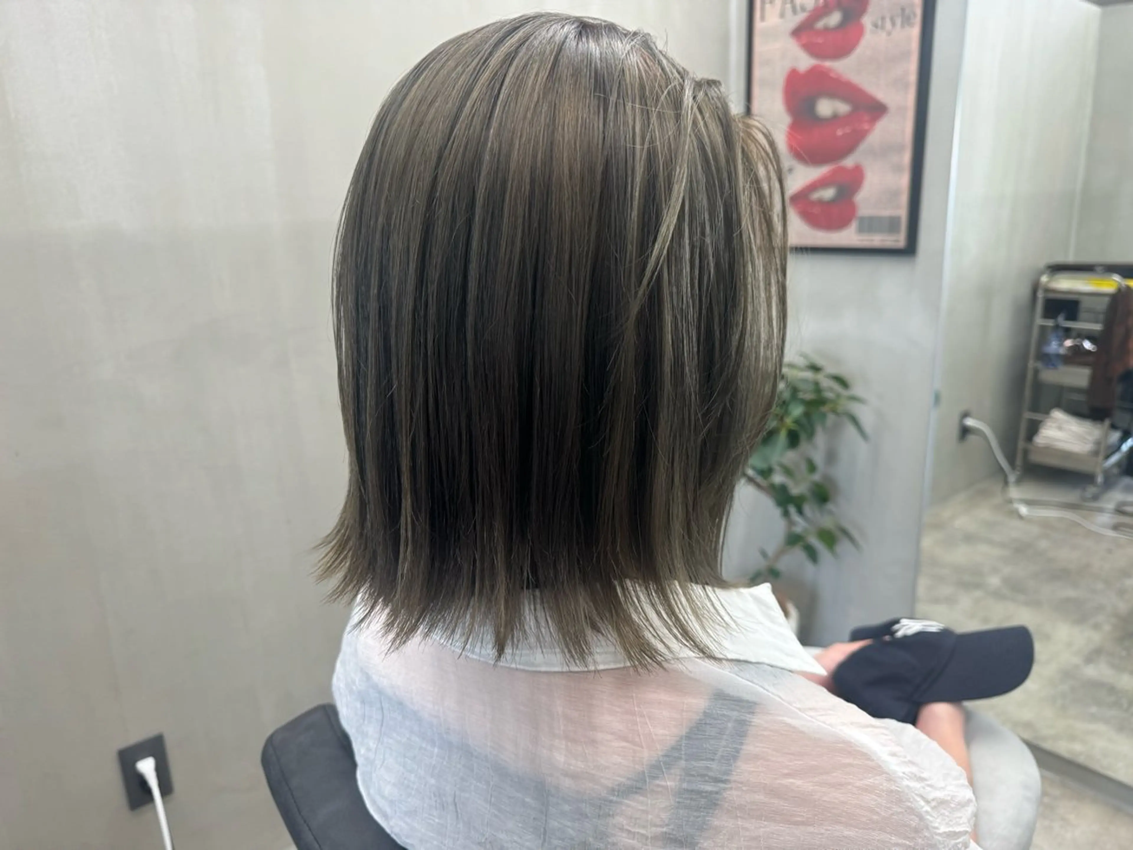 ミディアム ヘアカラー トリートメント 艶カラー🫧 MOMOYOのヘアスタイル
