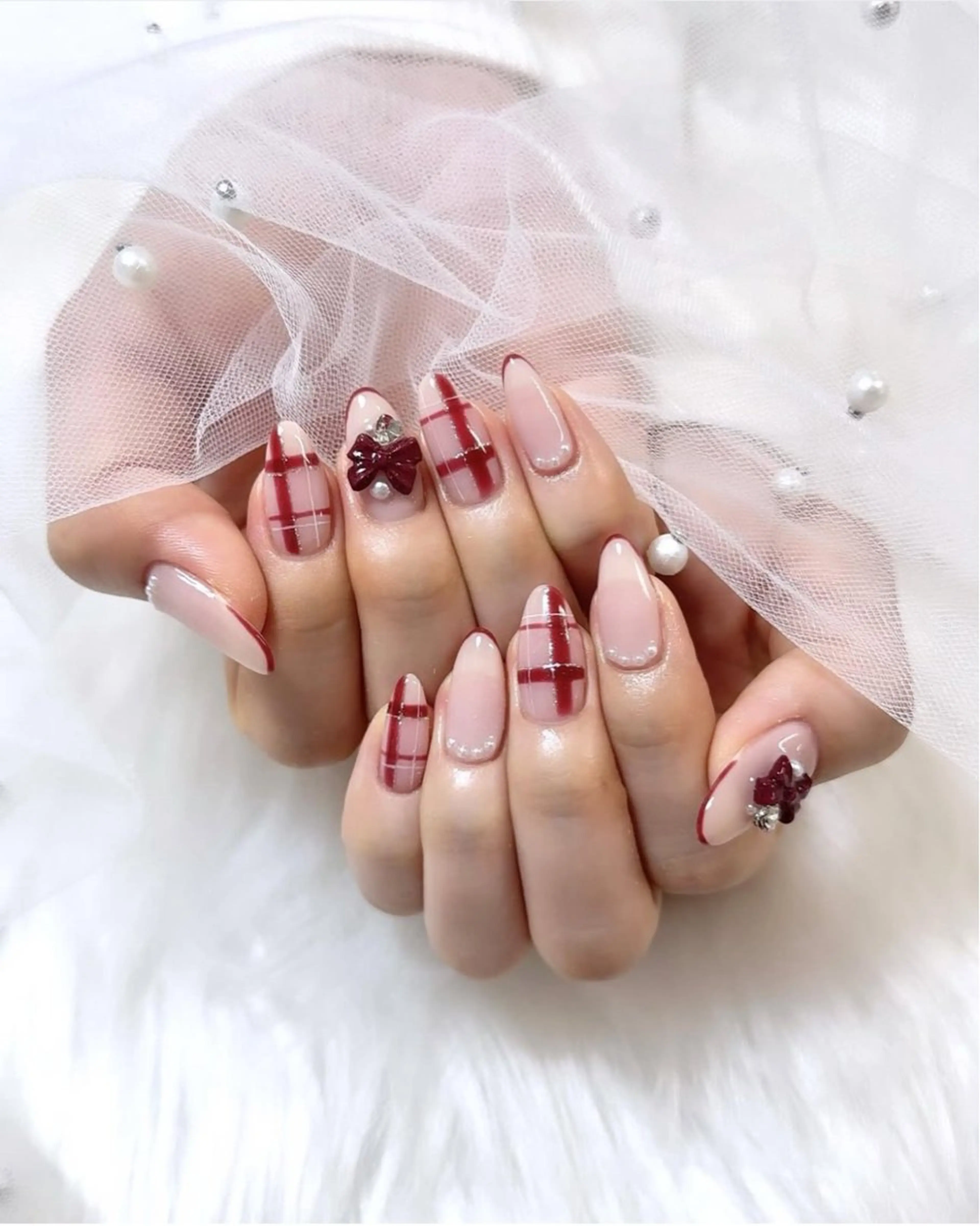 ネイル アニマル柄 オーロラネイル チークネイル フラッシュネイル ジェルネイル ハンドネイル Lina所属・Lina Nail Salonのネイルデザイン