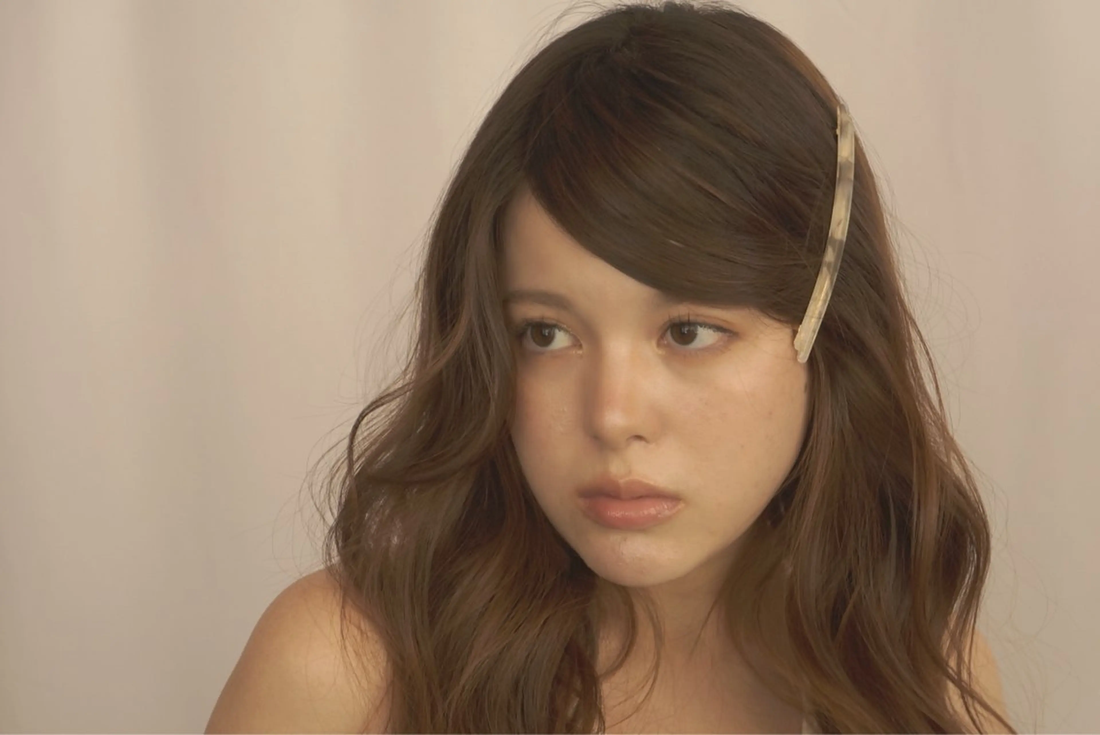 セミロング カラー ヘアアレンジ ベージュカラー TIECHEL所属・韓国ナチュラル・ ベージュ/落合夏希のヘアスタイル