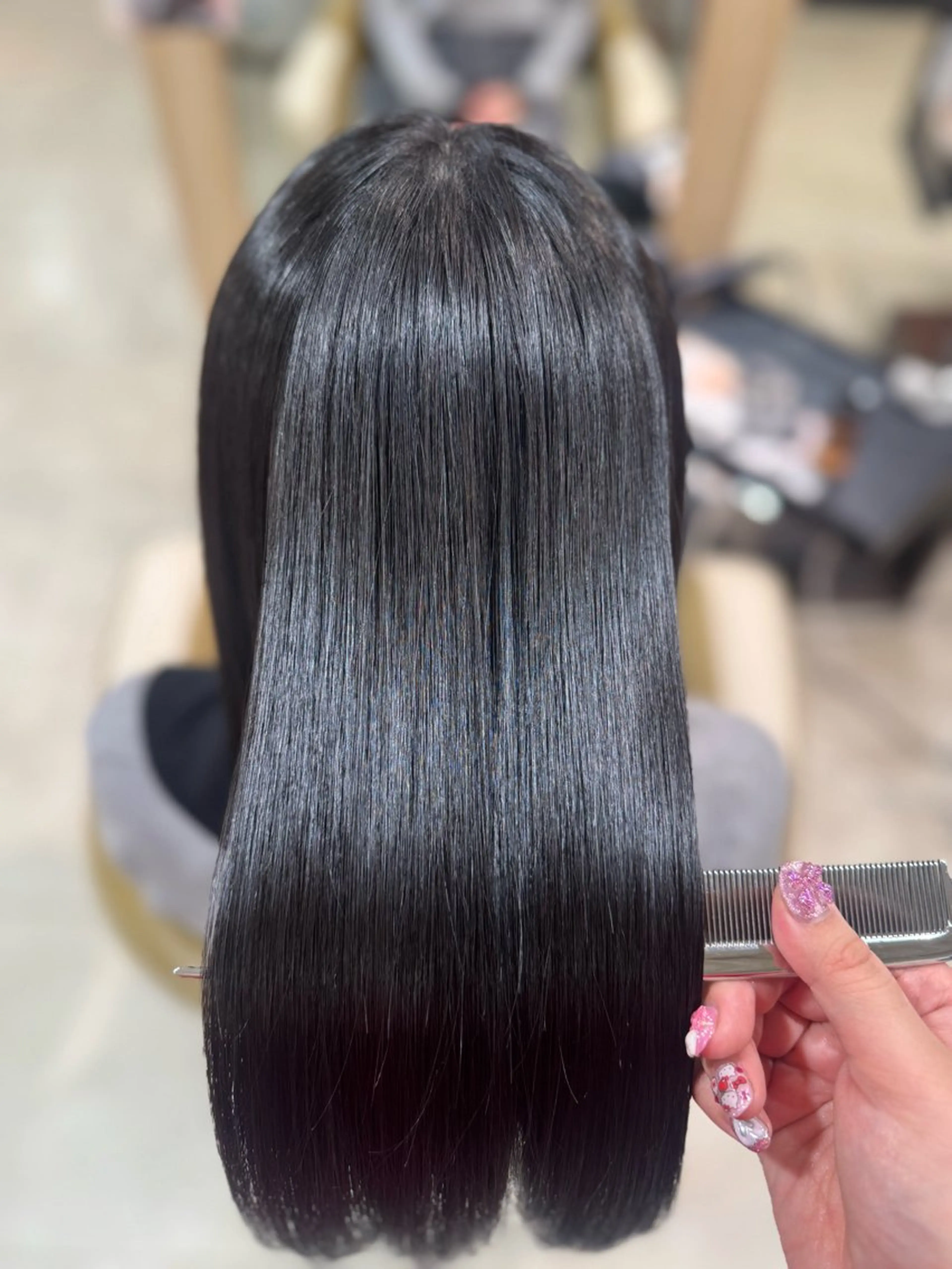 ミディアム ヘアカラー みく♡ 縮毛モデル様募集中のヘアスタイル