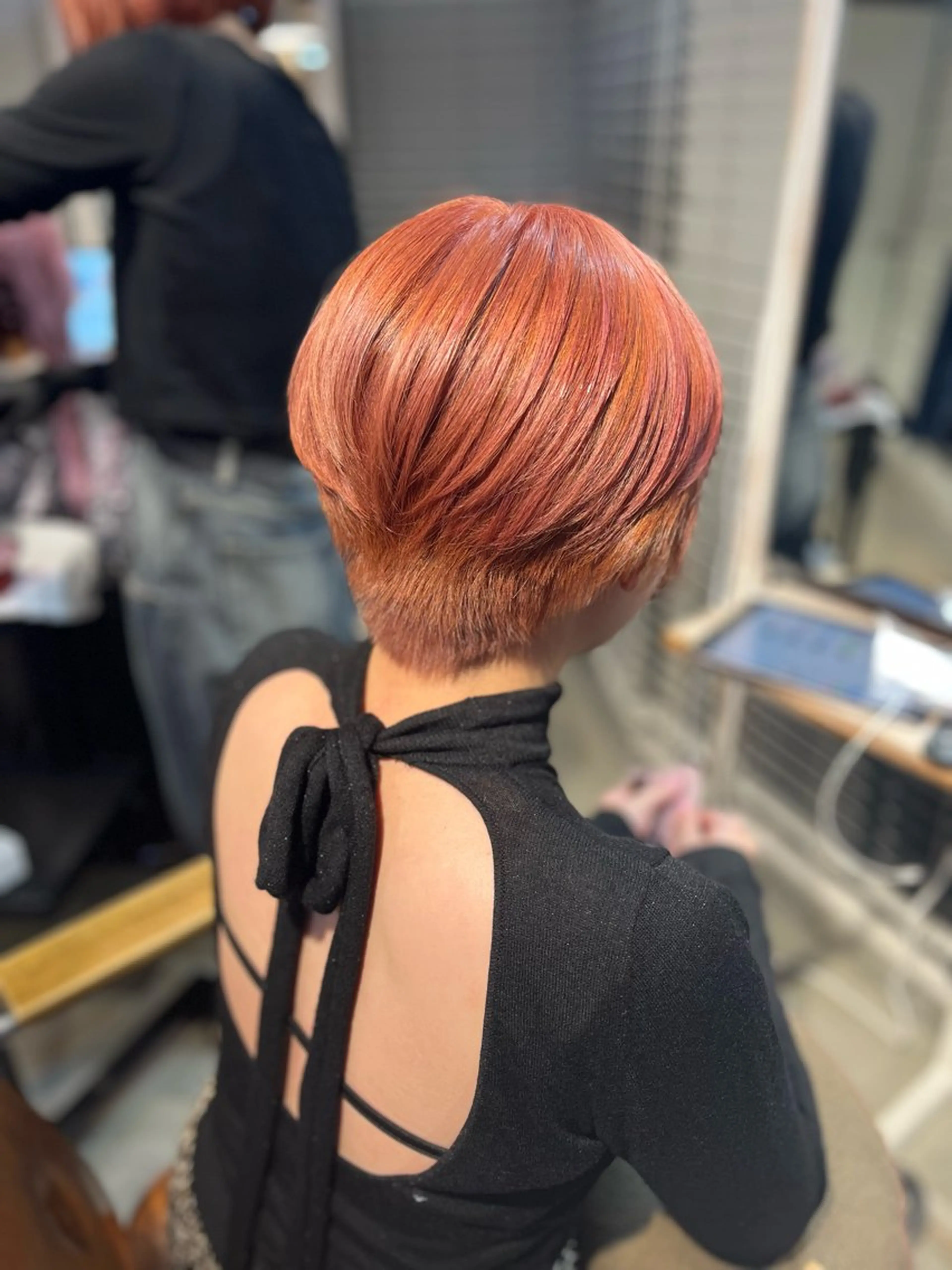ショート カラー ピンクカラー ヘアカラー vicca ekolu所属・🩵ハイトーン/ 海外風/SAKI🩵のヘアスタイル