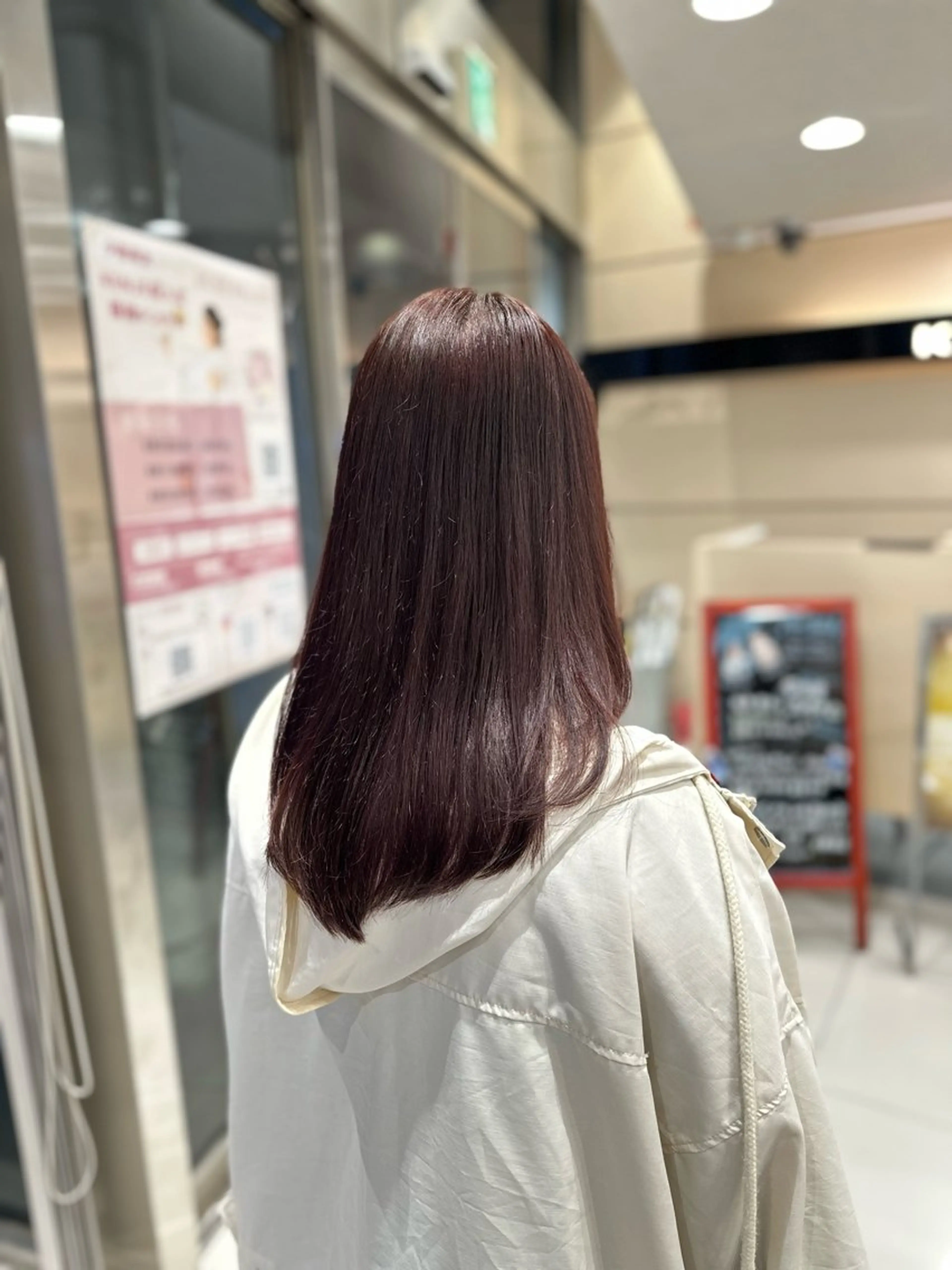 セミロング カラー ブラウンカラー ピンクカラー ピンクブラウン 顔まわりレイヤー 顔周りカット カット ヘアカラー クロスパーマ/うる艶 カラー/Kurumiのヘアスタイル