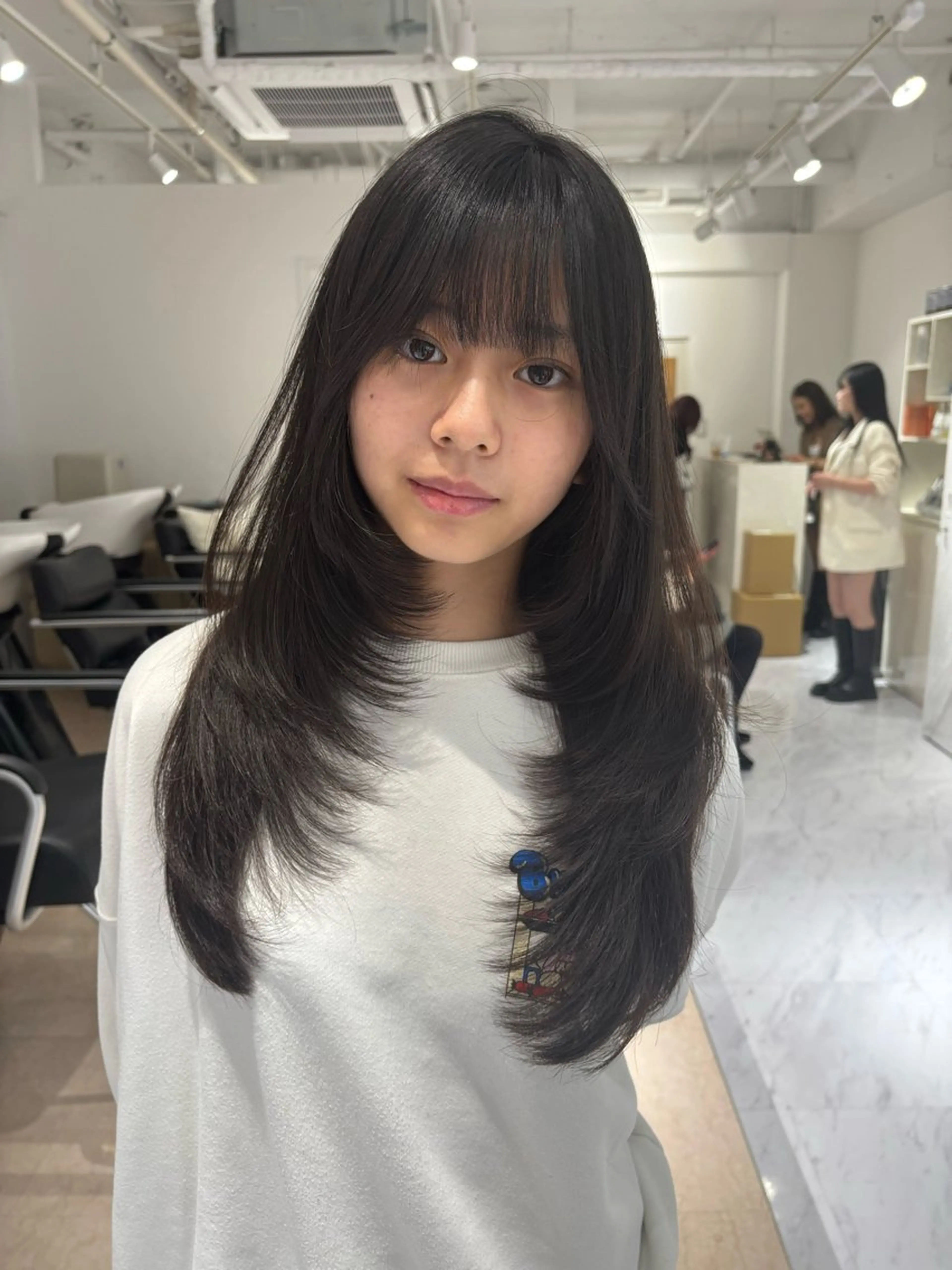 ロング 韓国レイヤー🤍 髪質改善seriraのヘアスタイル