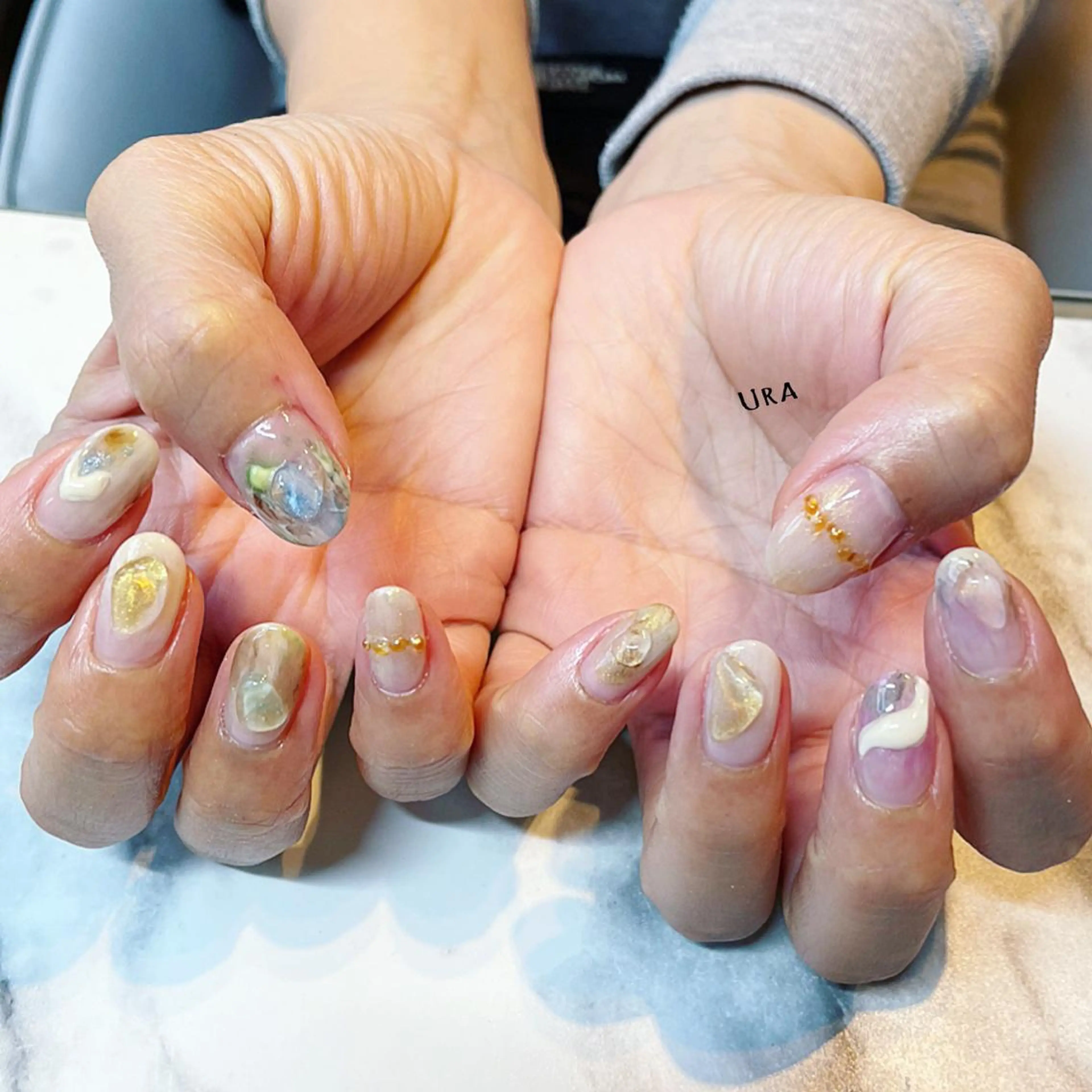ネイル UrakoNail 《nail》のネイルデザイン