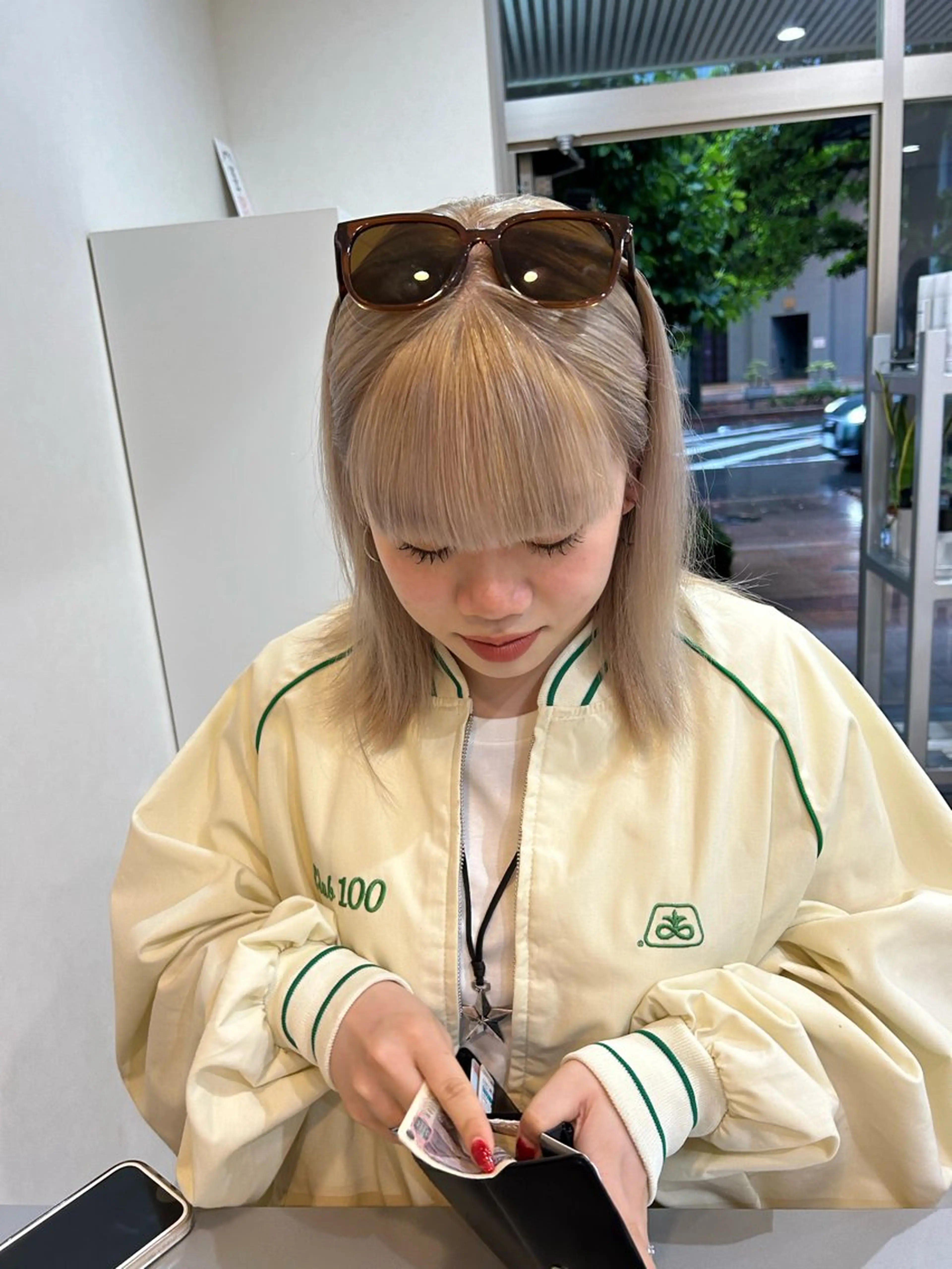 ミディアム カット ヘアカラー トリートメント ボブ/透明感カラー 🧸YUI❤️のヘアスタイル