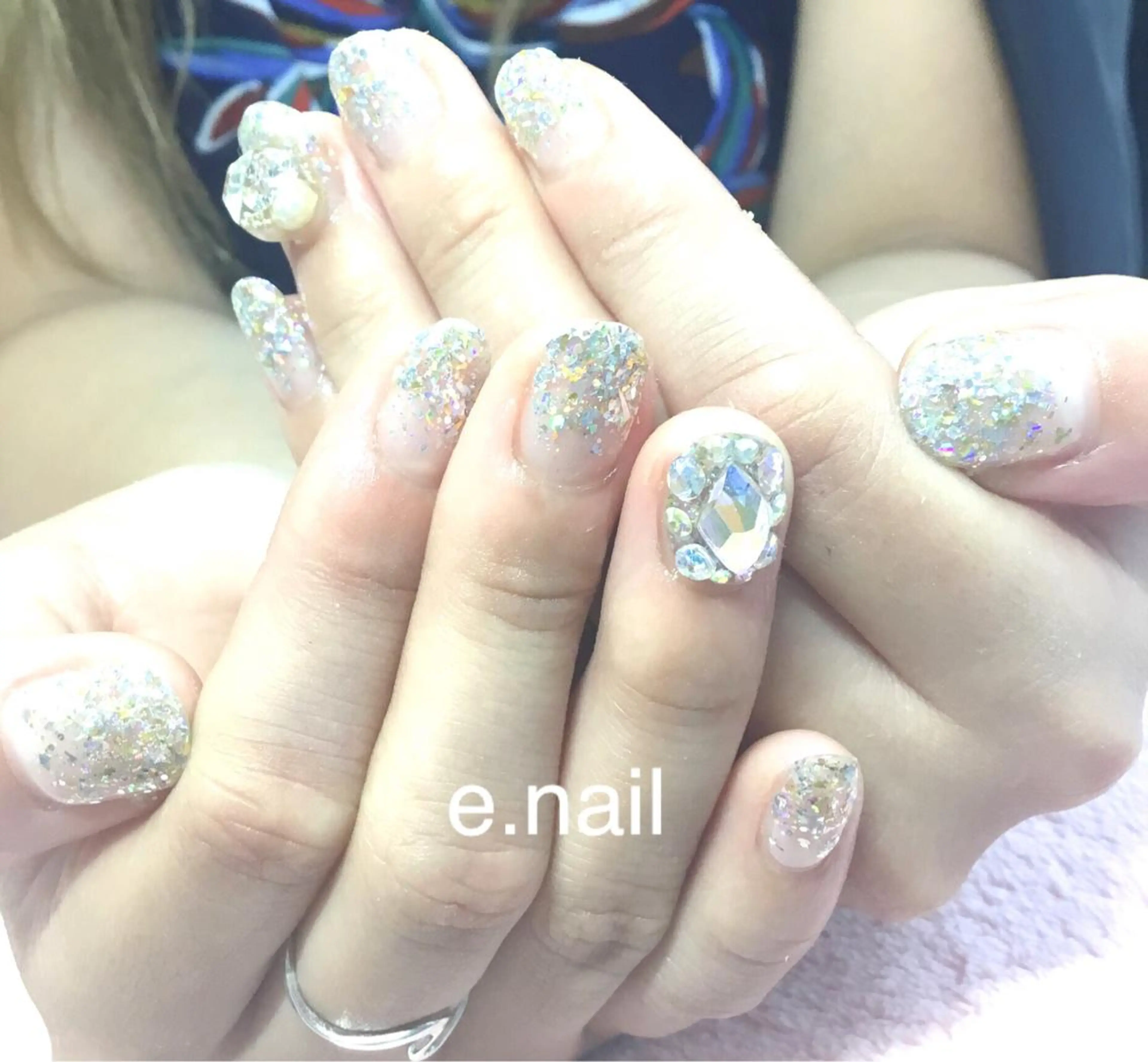 ネイル e.nail所属・和賀井 恵理のネイルデザイン