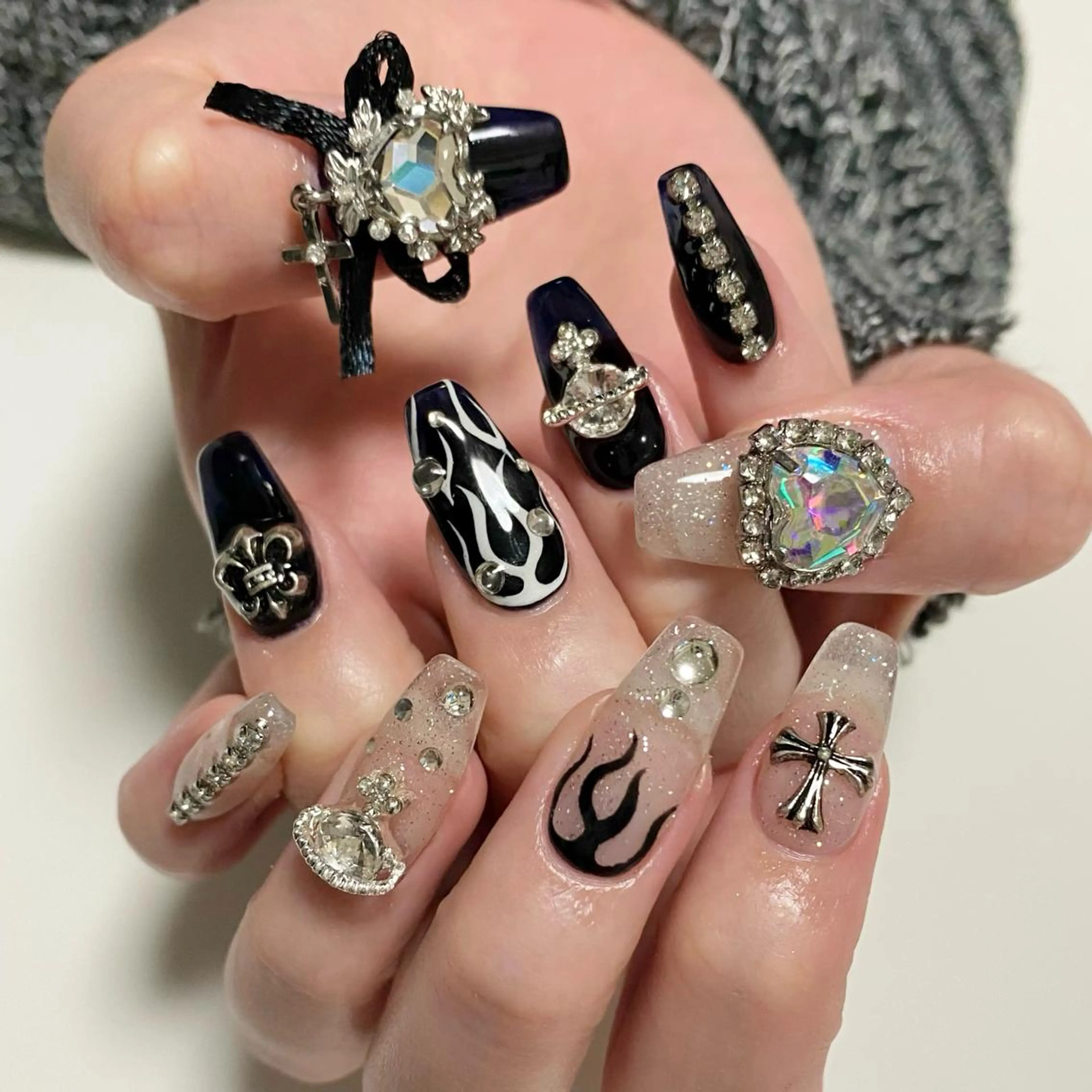 ネイル ハンドネイル Blomeel Nailのネイルデザイン