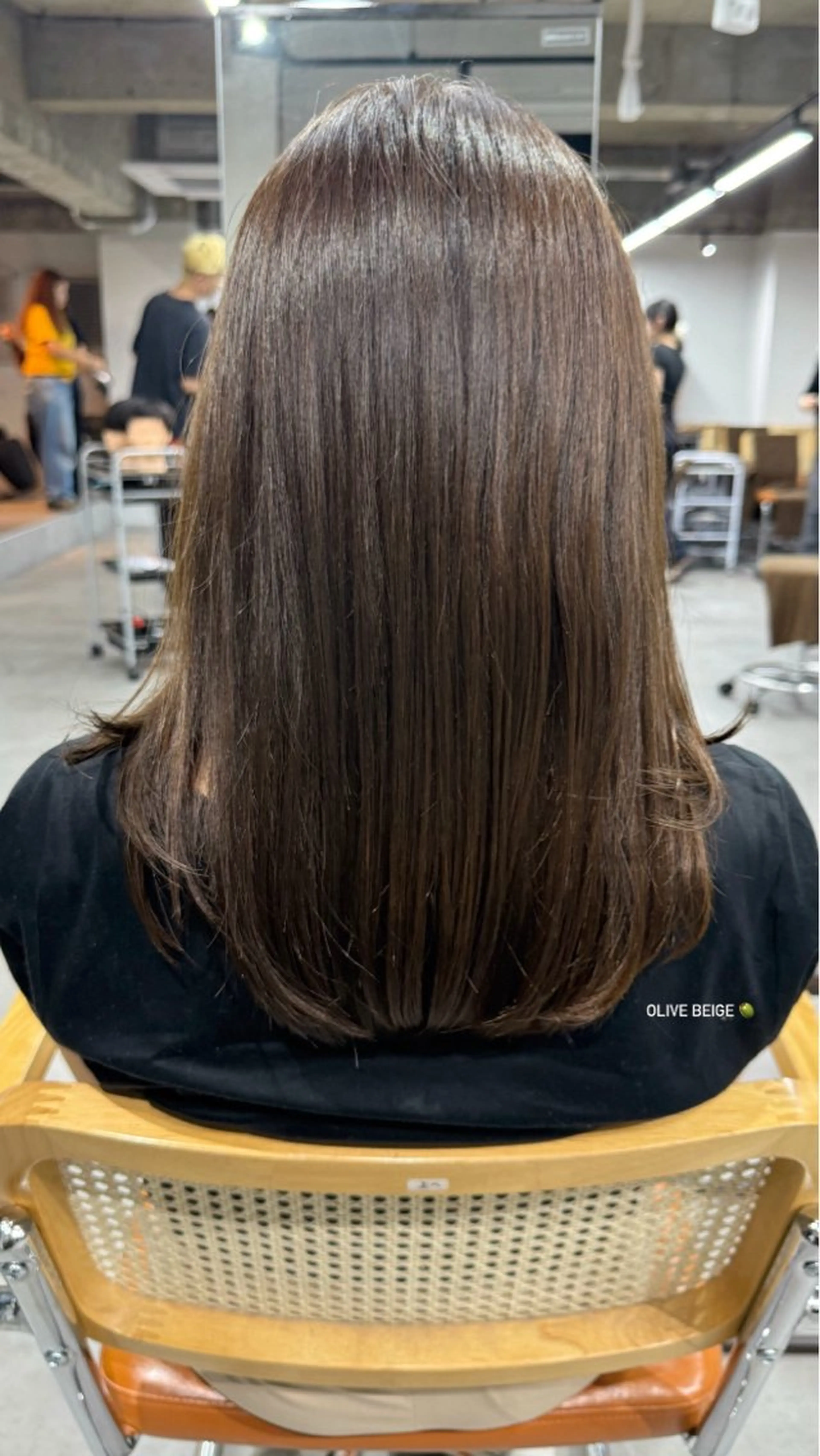 ロング ヘアカラー 𝗿 𝗶 𝗶 ／ナチュラルカラーのヘアスタイル