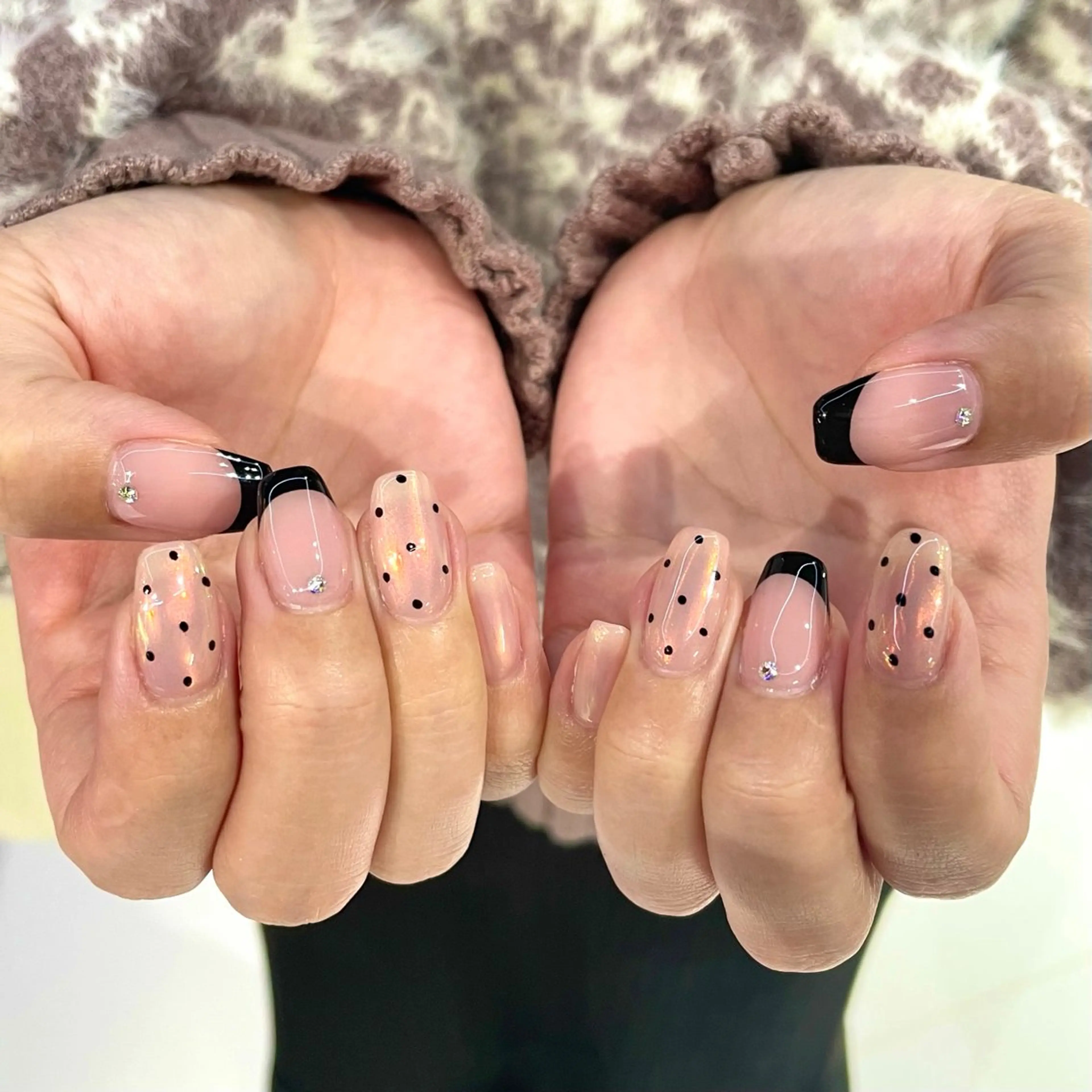 ネイル ドット フレンチネイル ミラーネイル M.wish Yukinaのネイルデザイン