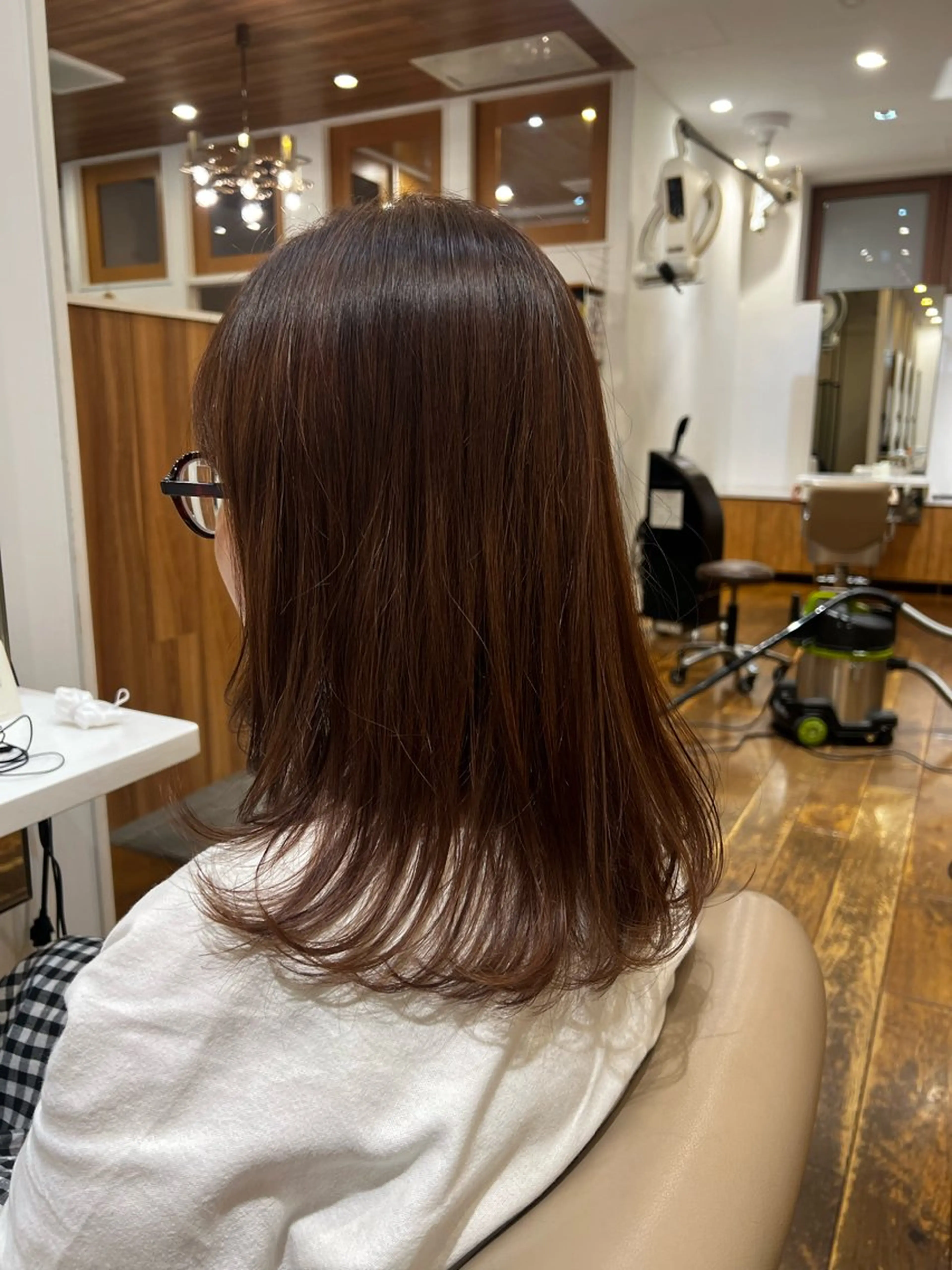 ミディアム カラー ヘアカラー トーンアップ🦢 ユメのヘアスタイル