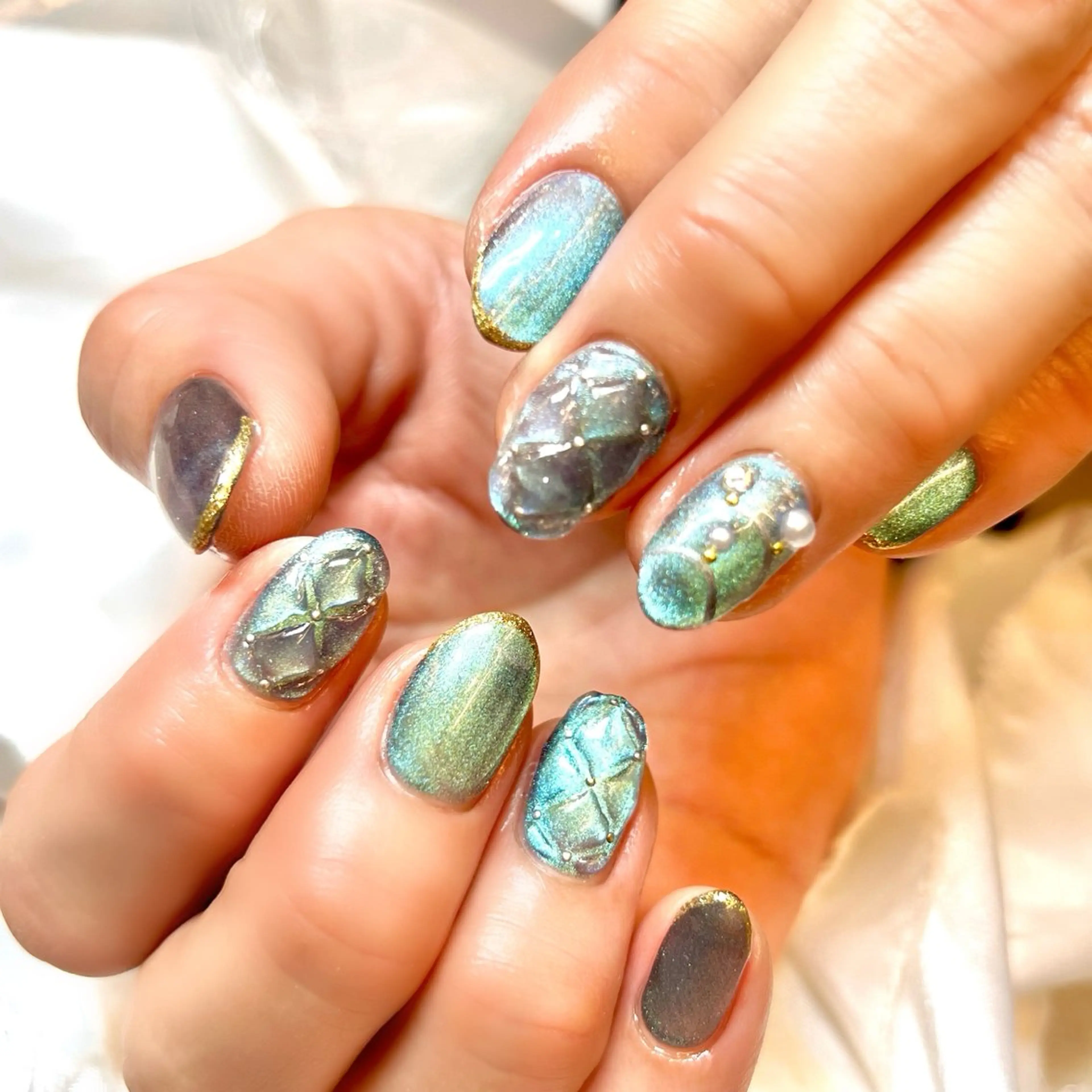 ネイル ハンドネイル clover nailのネイルデザイン