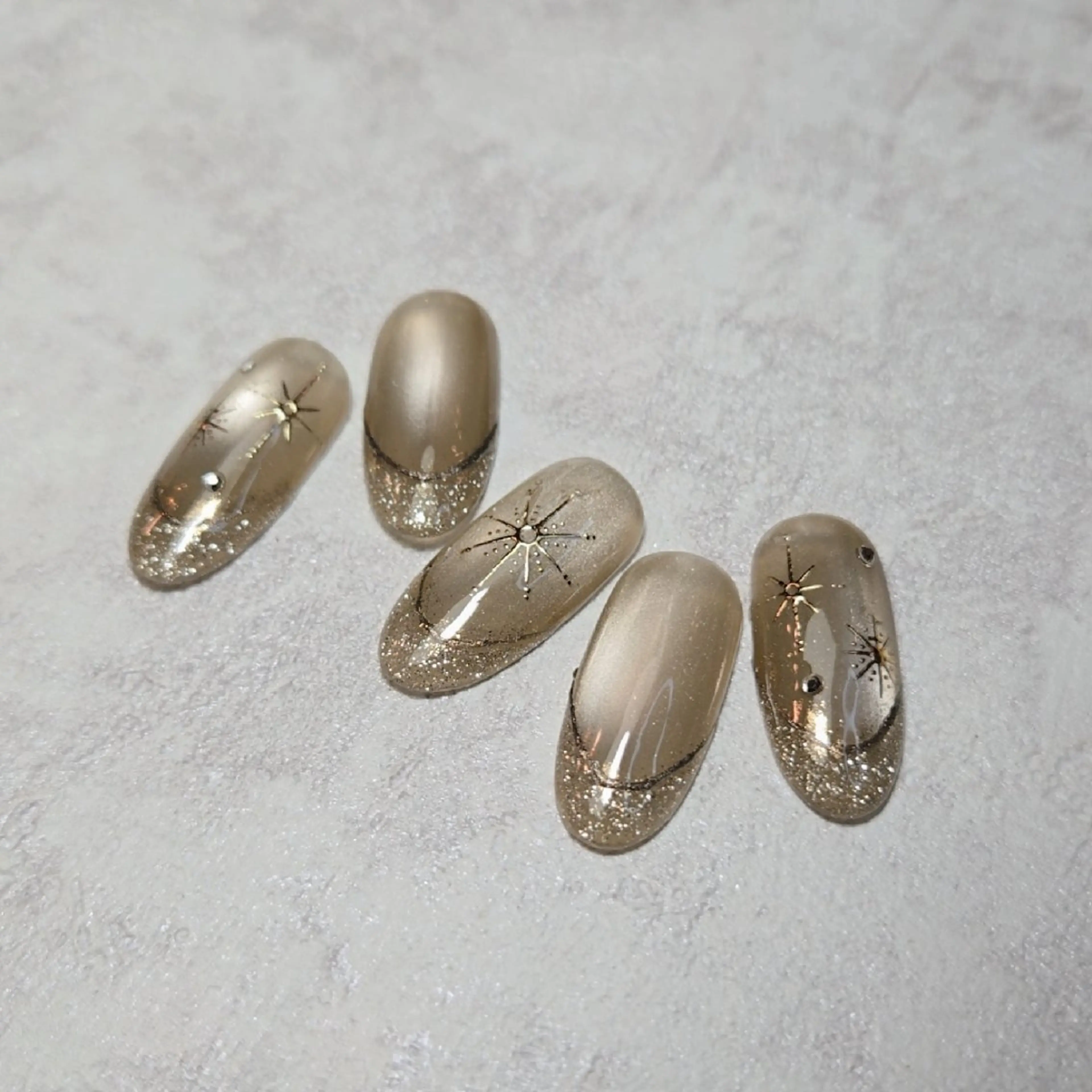 ネイル 長さ出し ジェルネイル スカルプネイル 冬ネイル クリスマス Nail Allure(ネイル アルーア)所属・Nail Allureのネイルデザイン