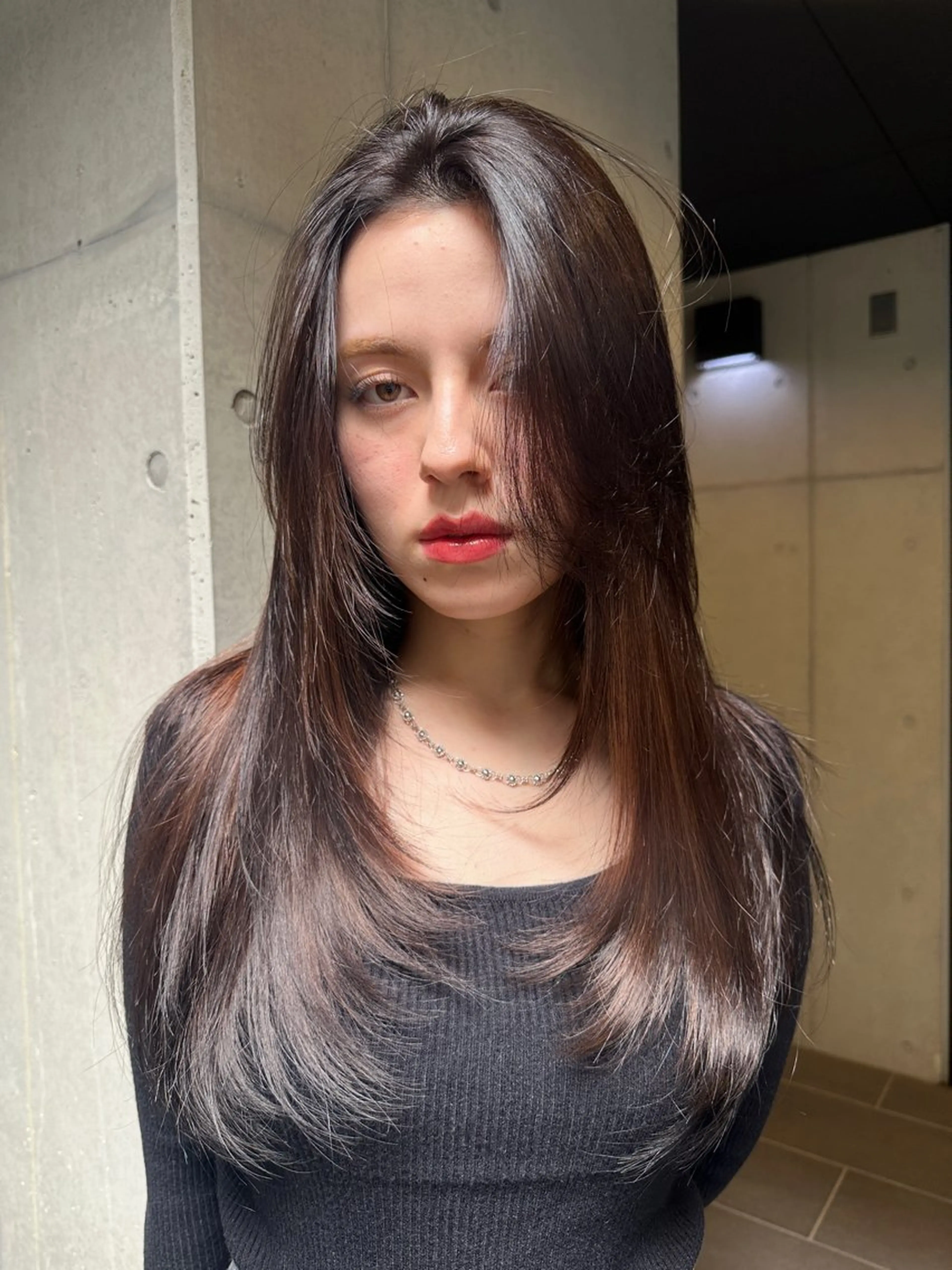 ロング カラー ロングレイヤー 顔まわりレイヤー ハッシュカット レイヤーカット ロング カット ヘアカラー ウルフ/レイヤー🟠 山本祐輔🟠のヘアスタイル