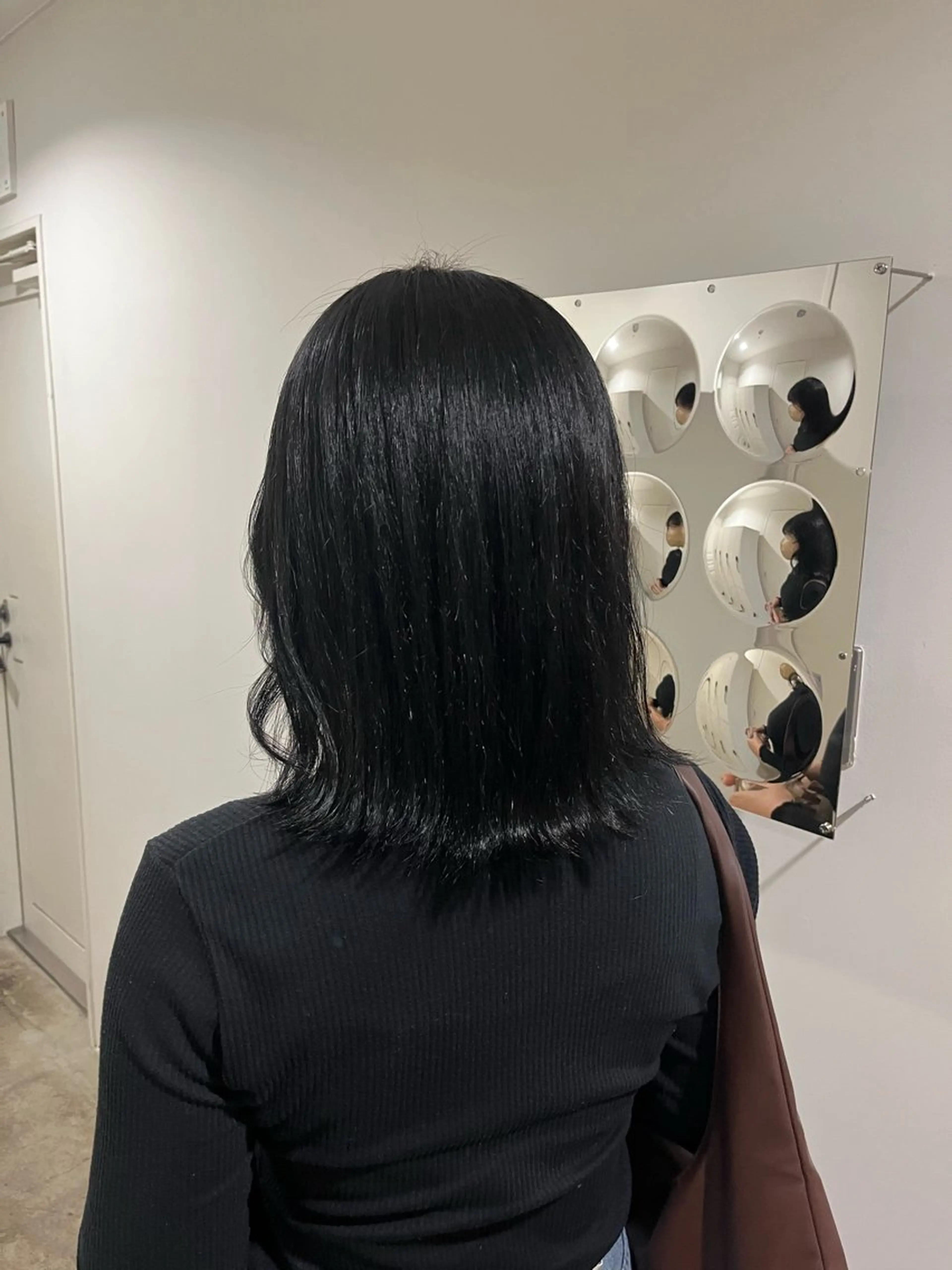 ミディアム ヘアカラー 岡田 琉花のヘアスタイル