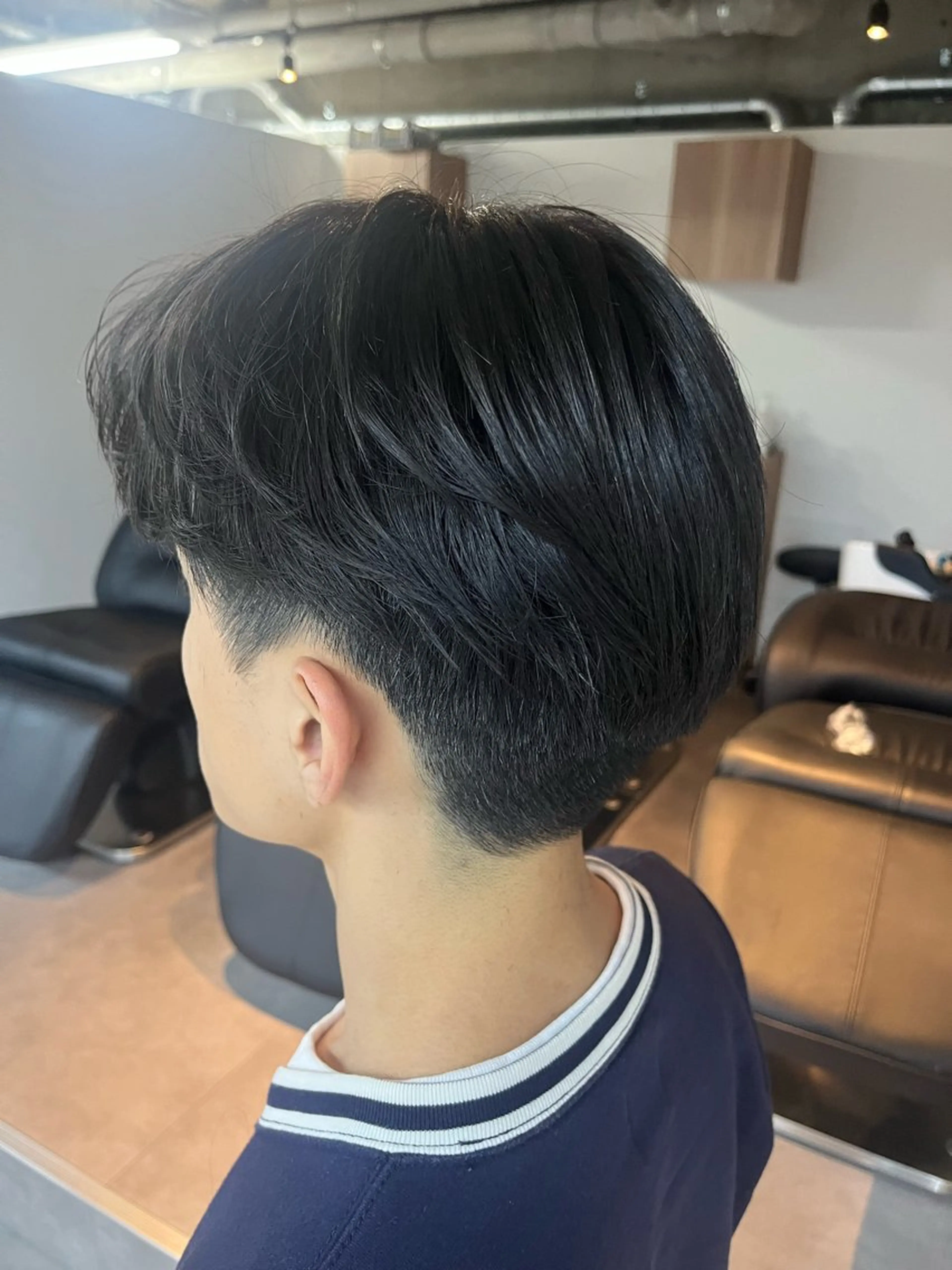 メンズ YUJIN 似合わせメンズカットのヘアスタイル