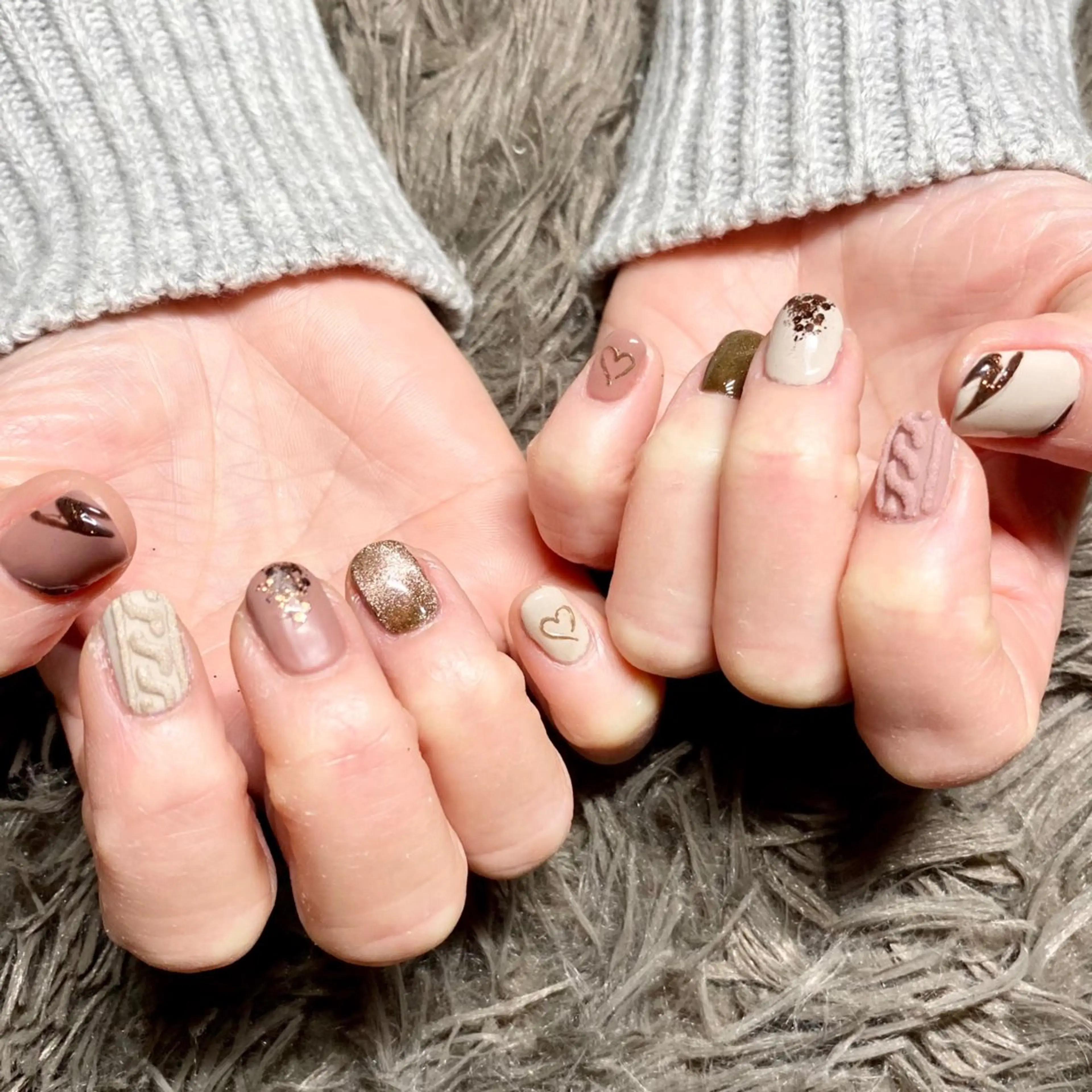 ネイル ブラウン マグネットネイル 持ち込み バレンタイン ハンドネイル nail salon Ecrin所属・前島 稀歩のネイルデザイン