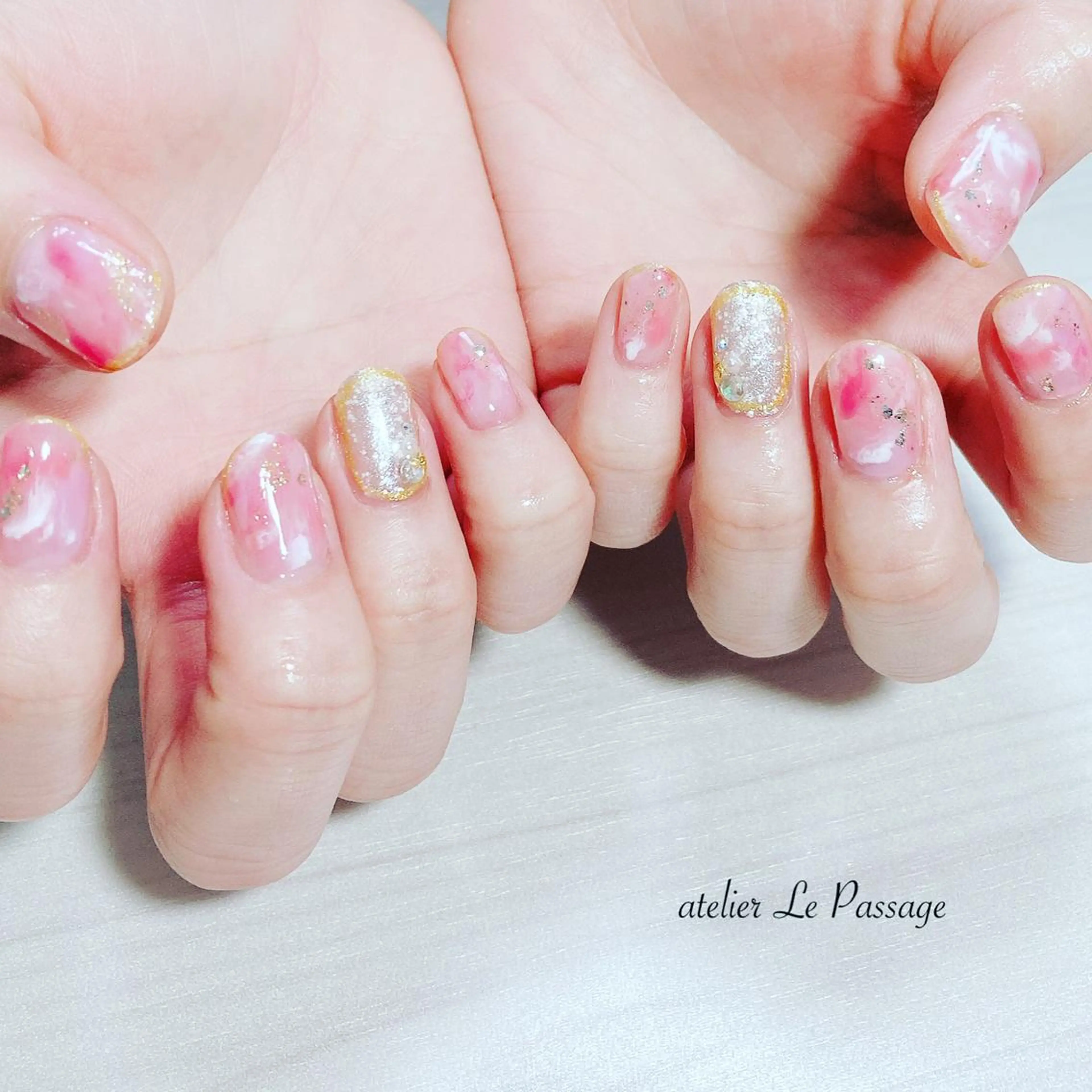 ネイル ジェルネイル ニュアンスネイル オフィスネイル パラジェル ピンク Atelier Le Passage所属・h nakatsukaのネイルデザイン