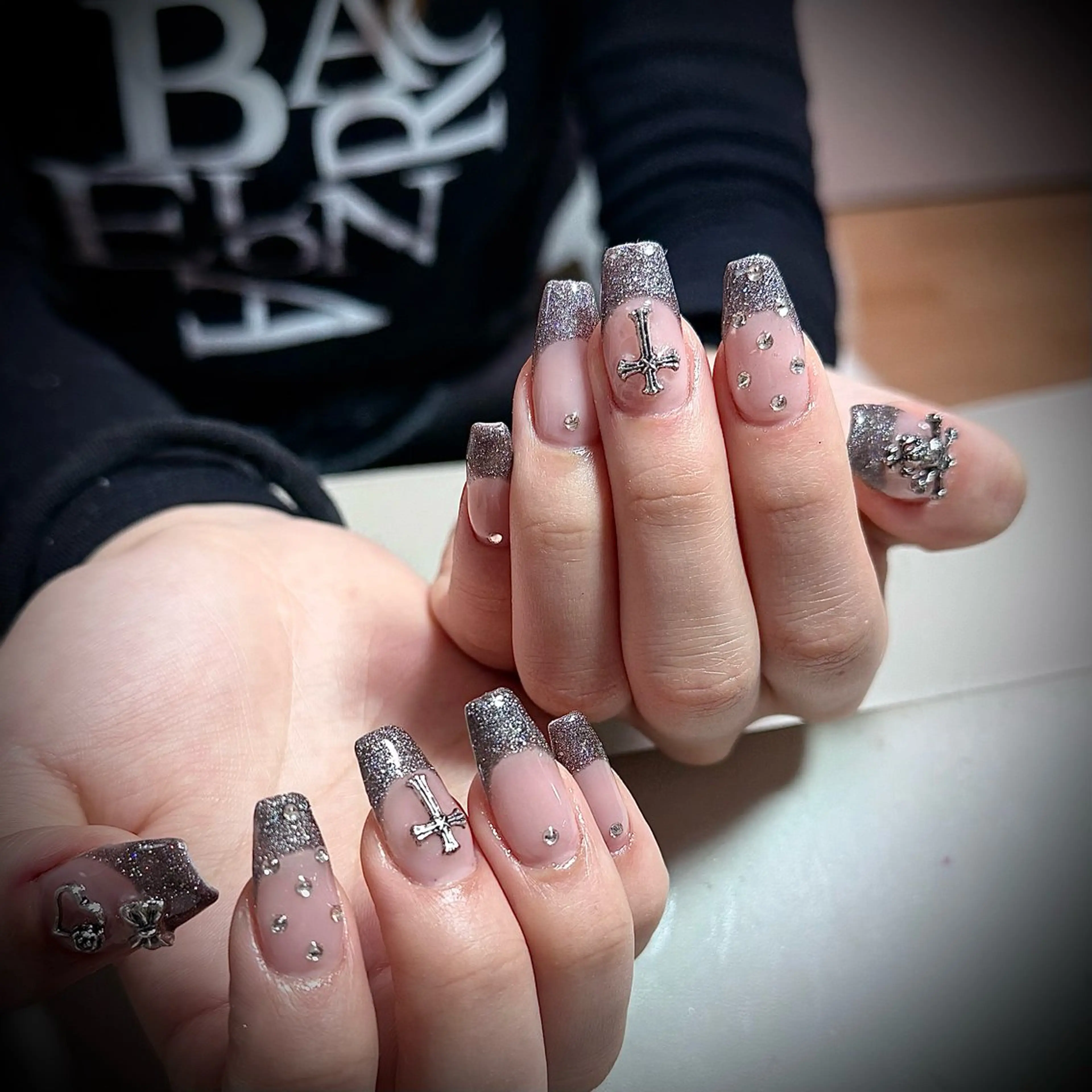 ネイル ハンドネイル エクラNailサロン ミオのネイルデザイン