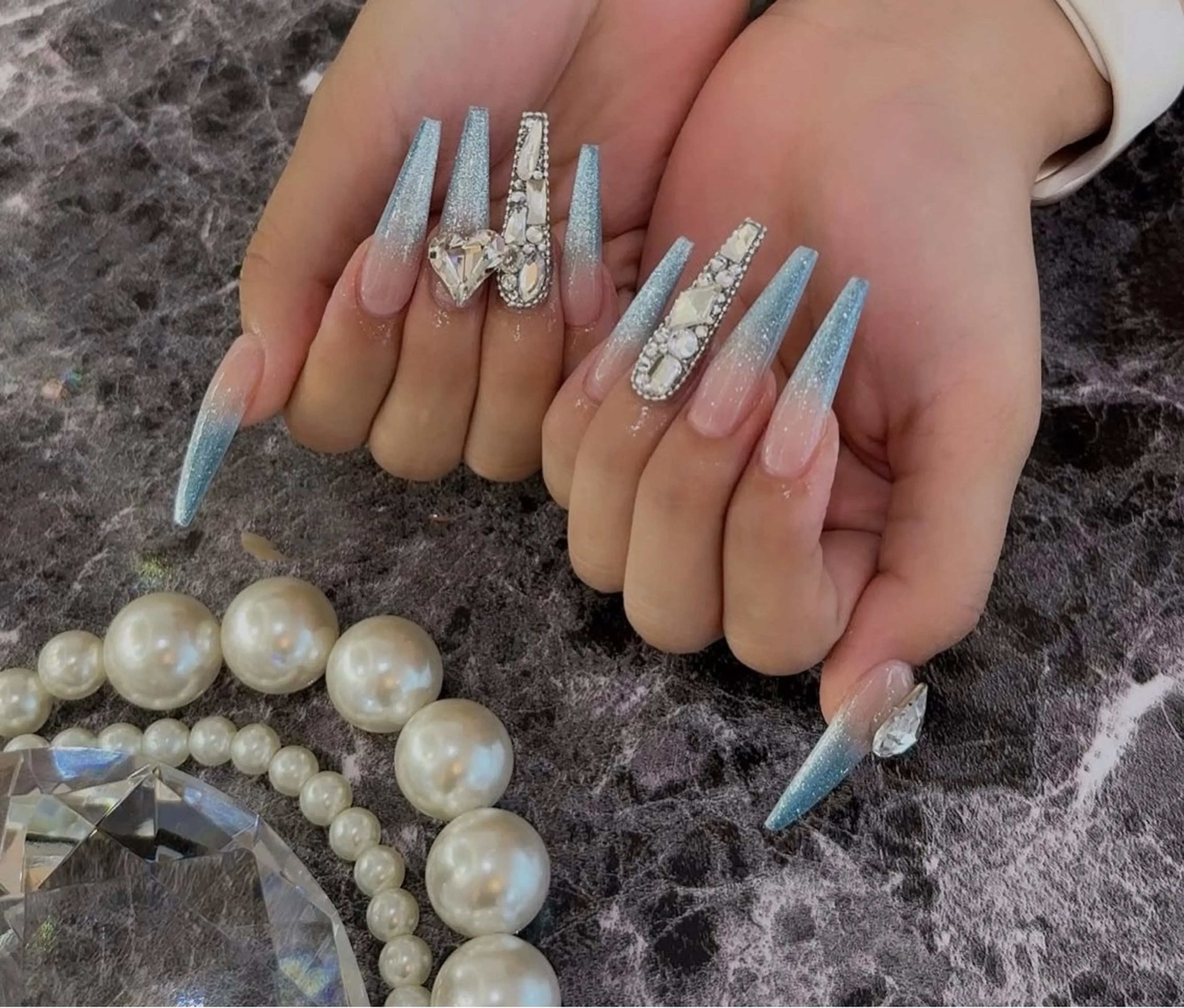 ネイル ハンドネイル ドリスネイルサロン所属・Doris Nail Salonのネイルデザイン