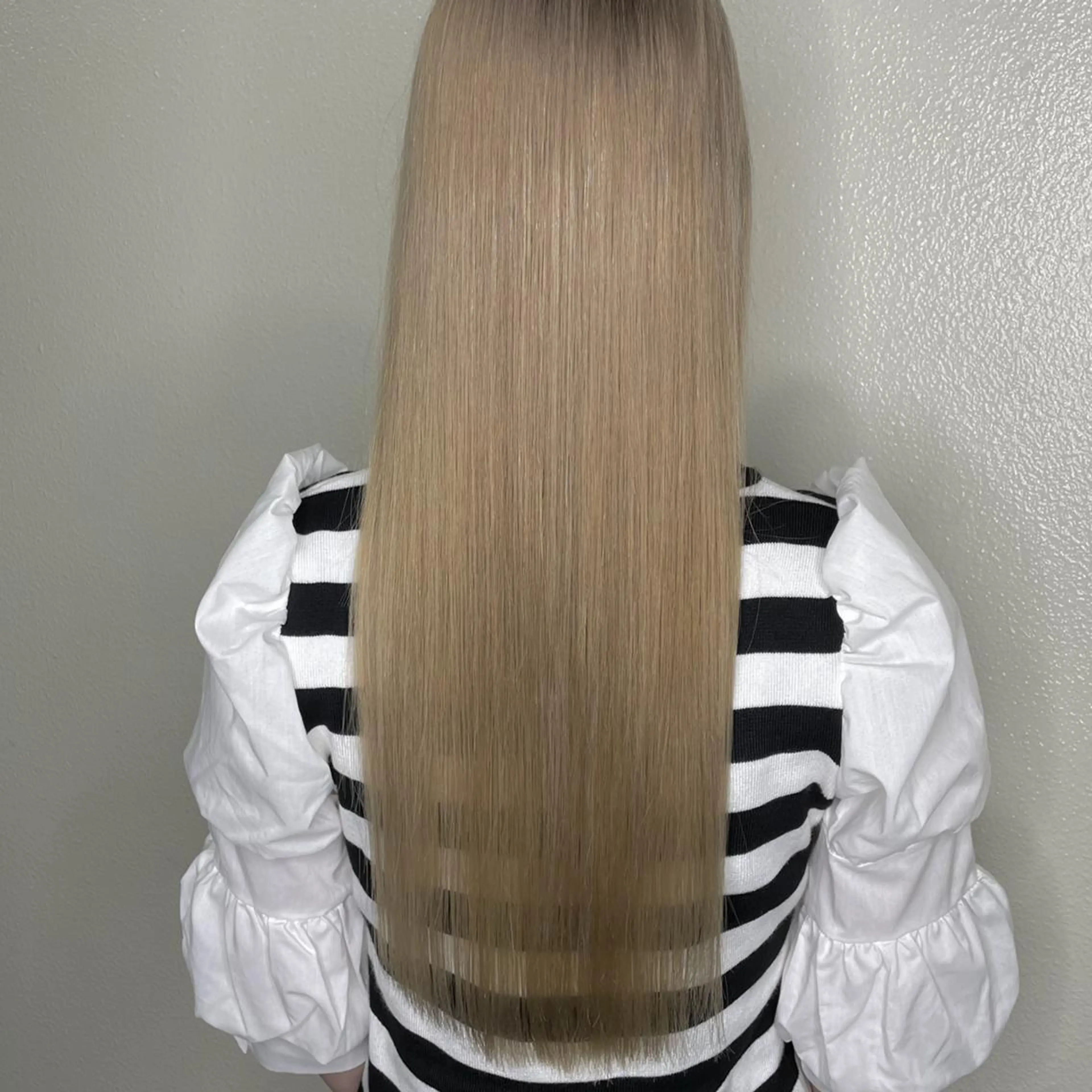 ロング カラー ヘアアレンジ パーマ メンズ マツエク・マツパ ネイル キッズ アイブロウ メンズバレイヤージュ メンズブリーチ フェードカット メンズハイライト メンズハイトーン 髪質改善🇰🇷 レイヤーカット/梅田のヘアスタイル