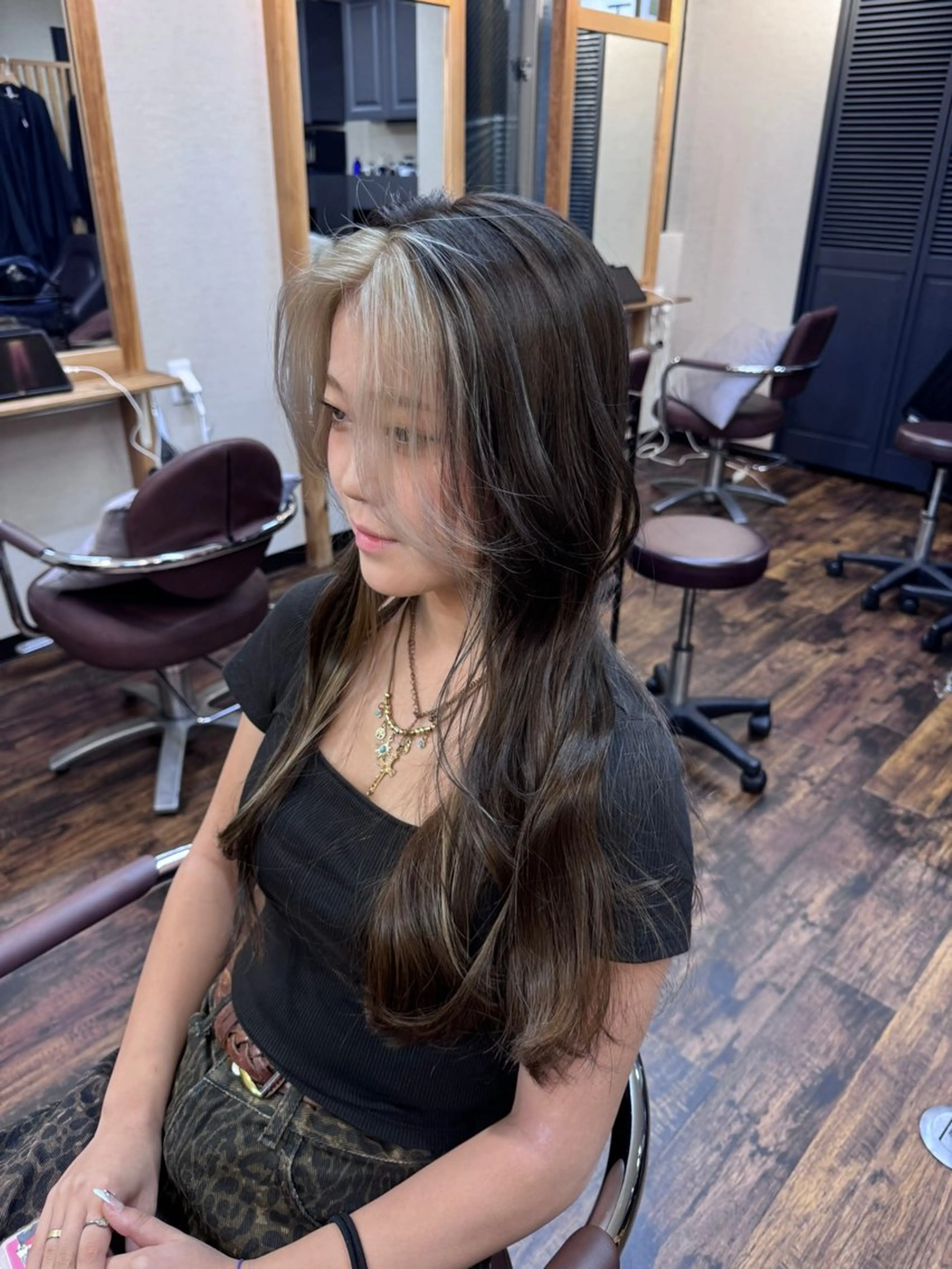 カラー ミストバング ブリーチ  フェイスフレーミング ヘアカラー トリートメント 🍓髪質改善特化 サロン/佐藤瑠奈🍓のヘアスタイル