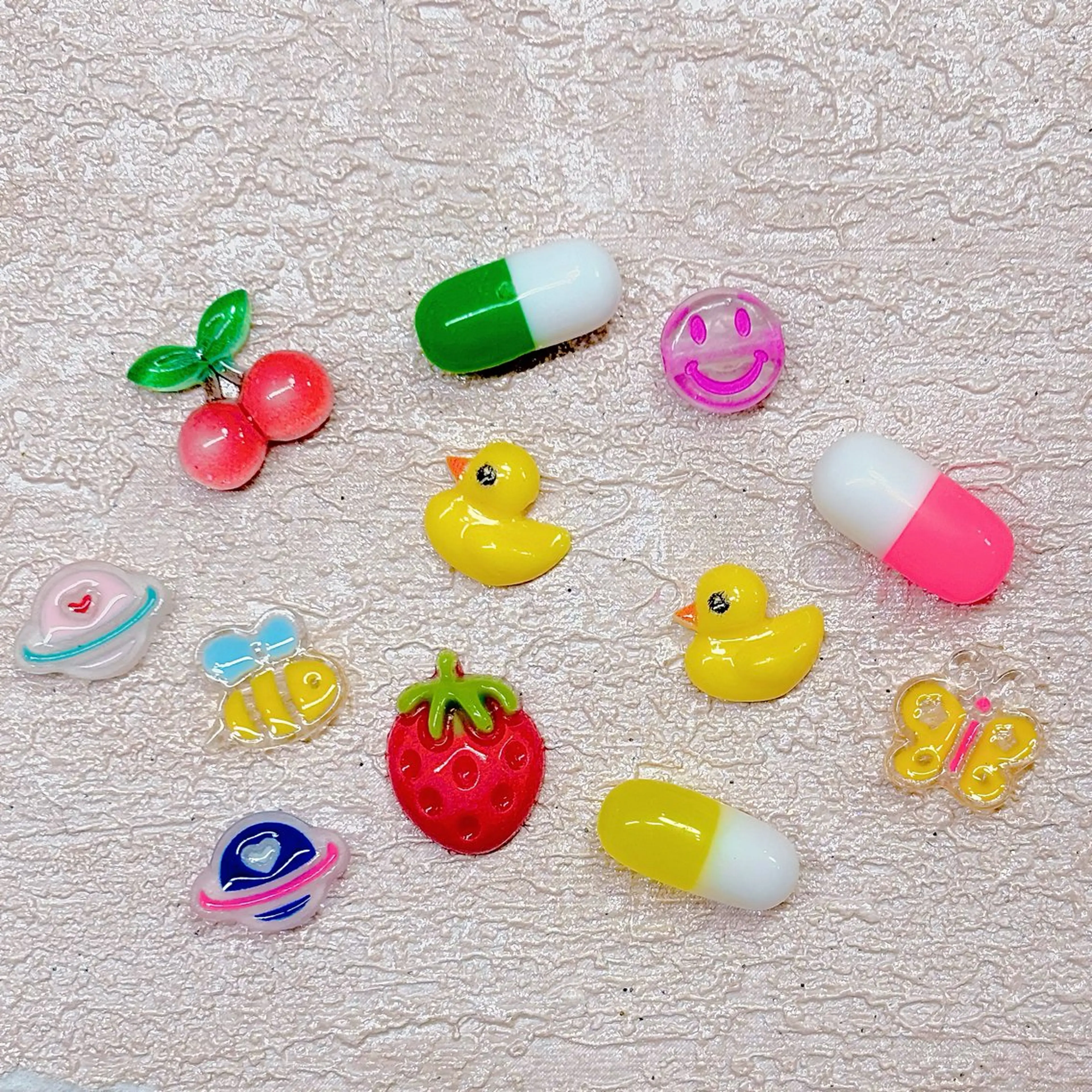 ネイル ゴールド ホログラムネイル マグネットネイル ミラーネイル ワンカラーネイル ハンドネイル ハンドケア 🫧OPELIA NAIL渋谷🫧のネイルデザイン