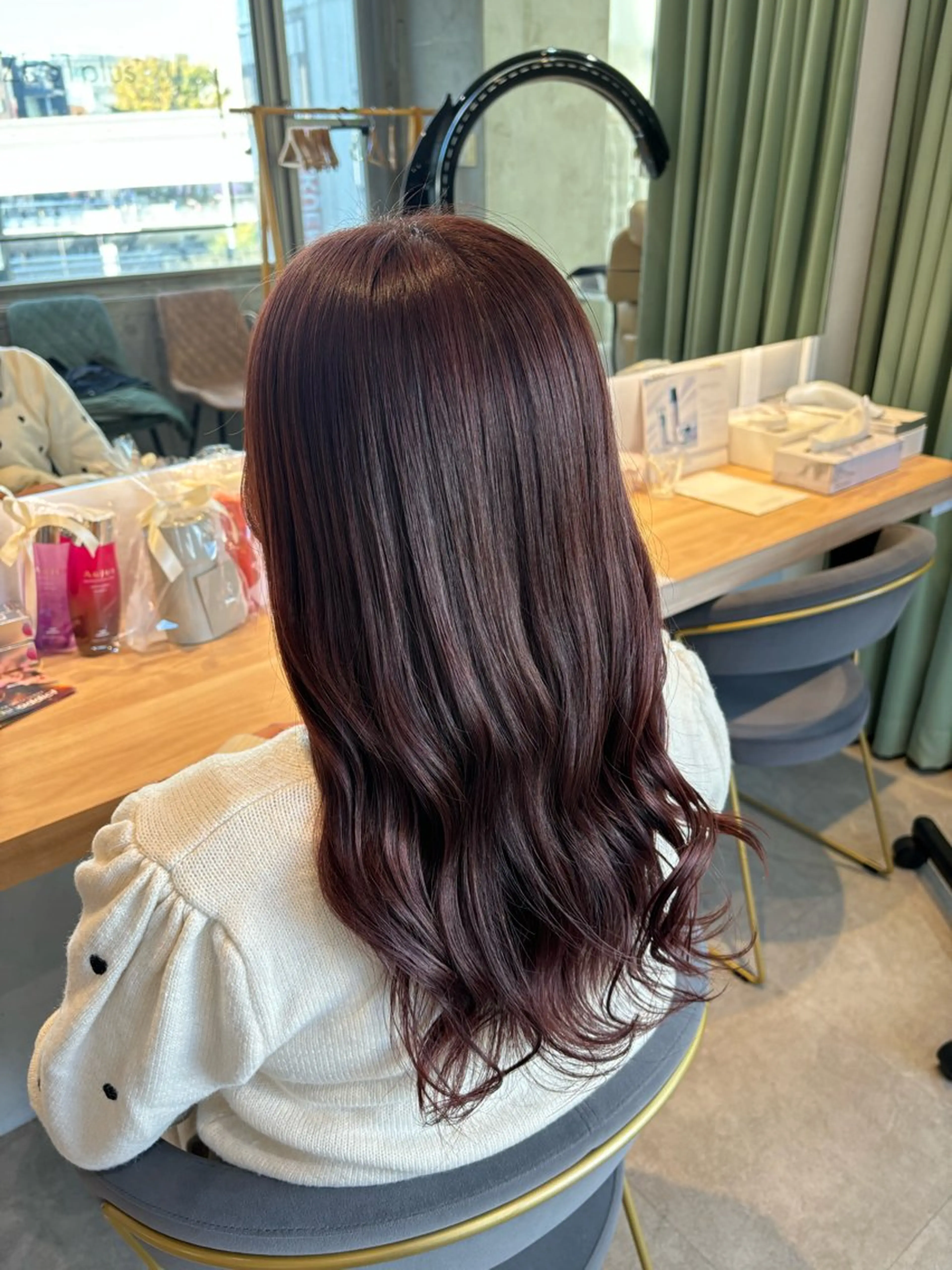 ロング カラー りあの🎀 /暖色カラー🍒のヘアスタイル