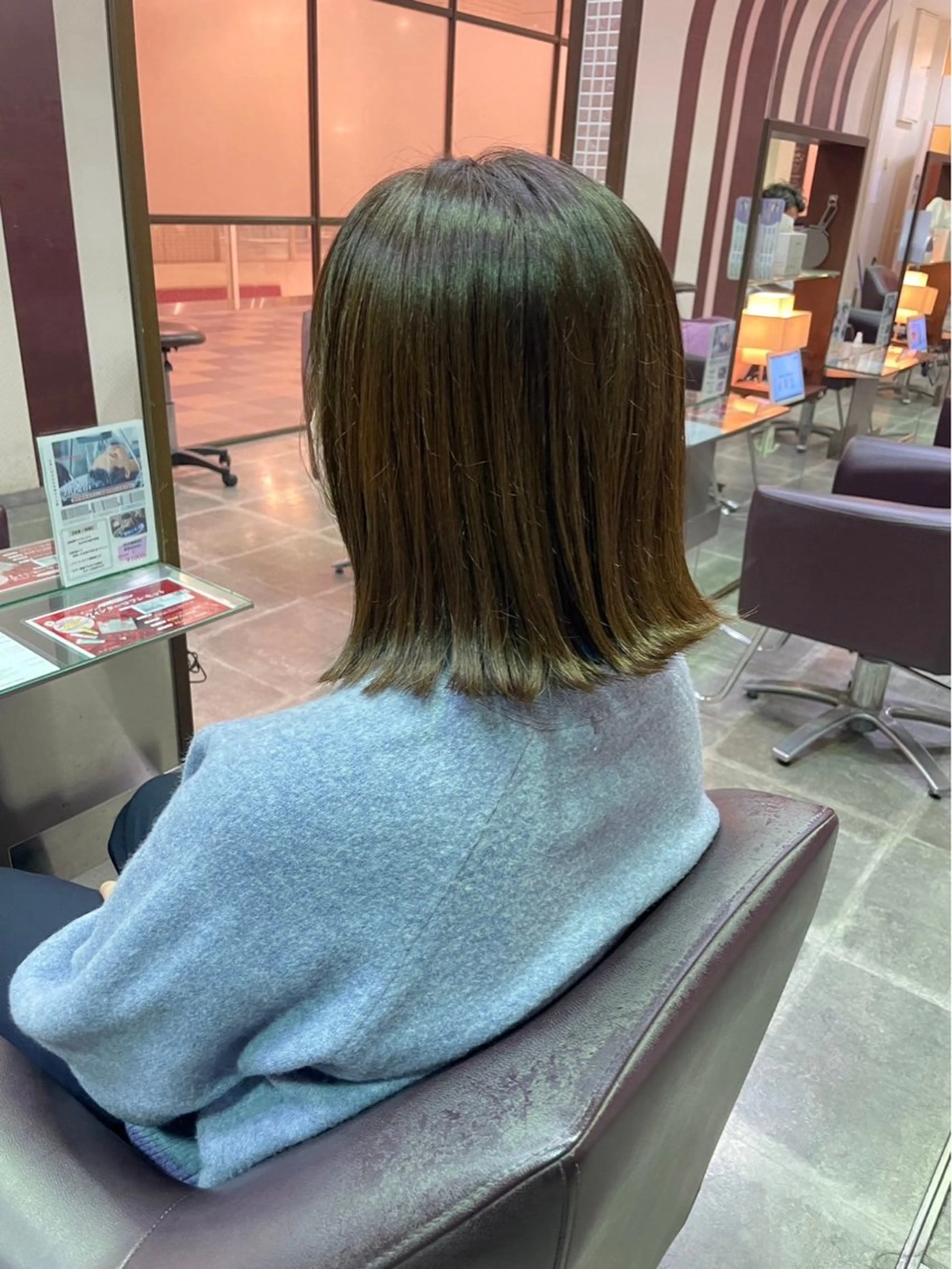 ミディアム La Bless所属・La Bless 難波 Manakaのヘアスタイル