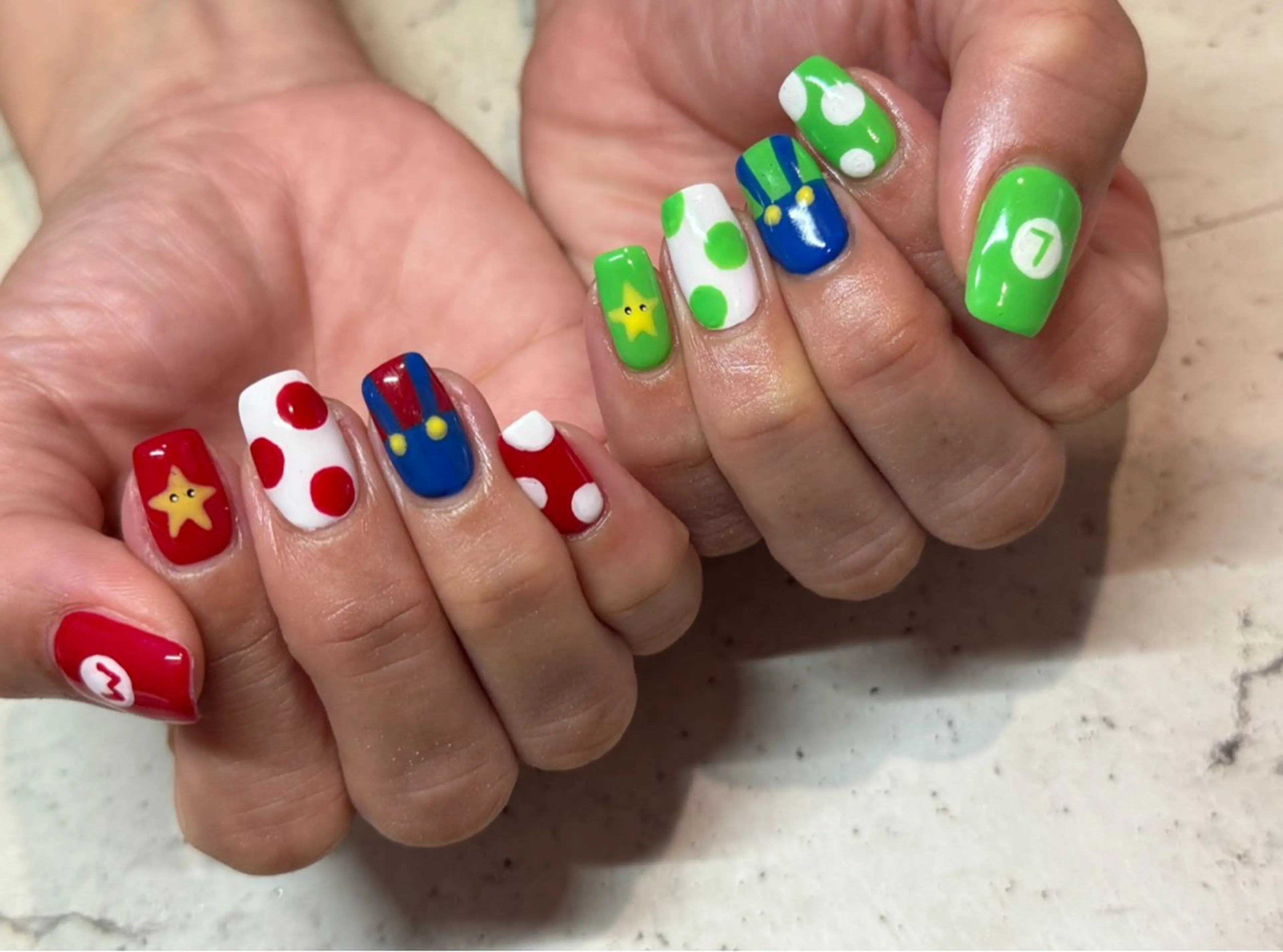 ネイル ハンドネイル nailsalon Lumiereのネイルデザイン