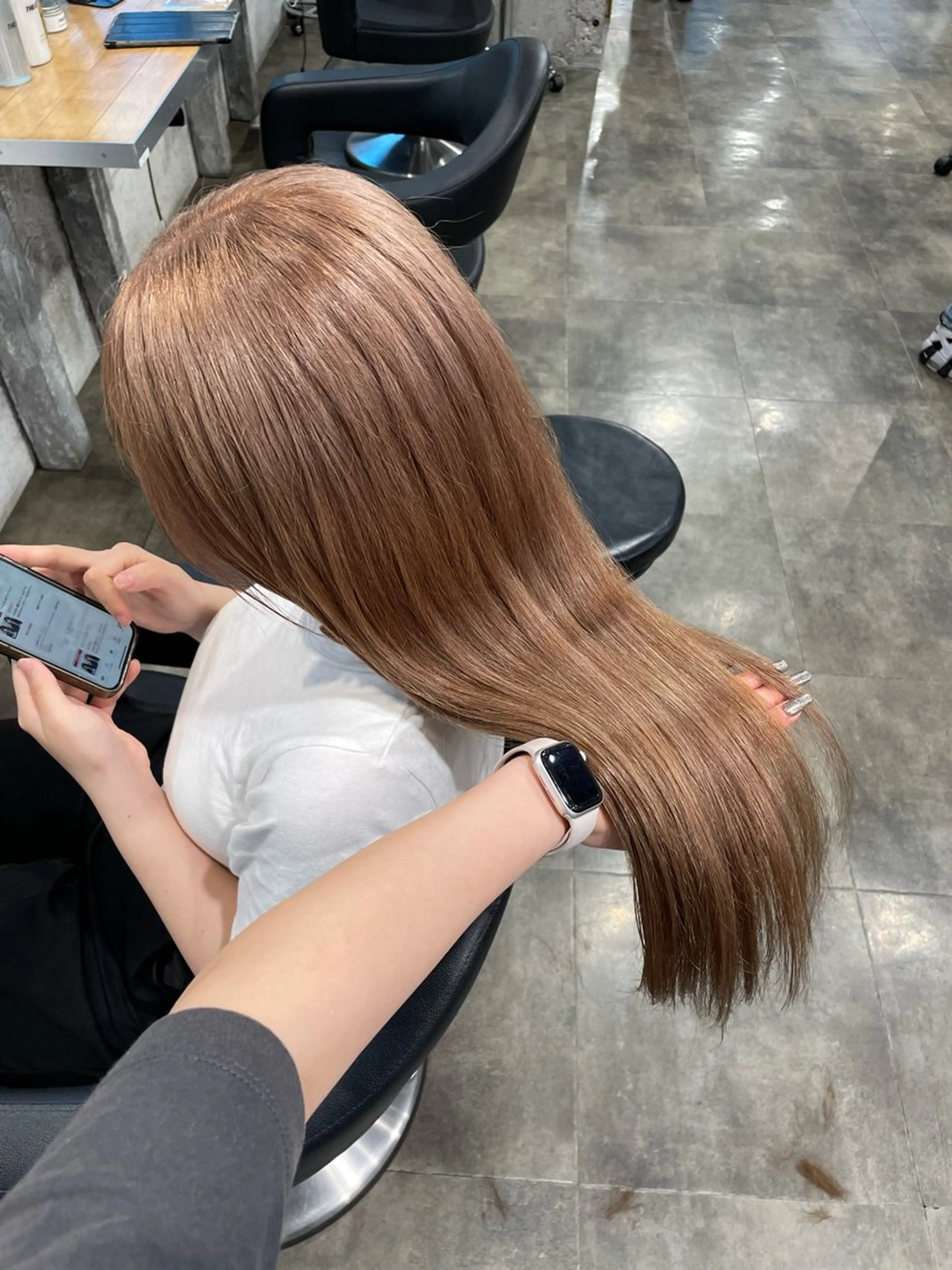 ロング カラー ヘアカラー ハイトーンブロンド 横浜💞ミオのヘアスタイル