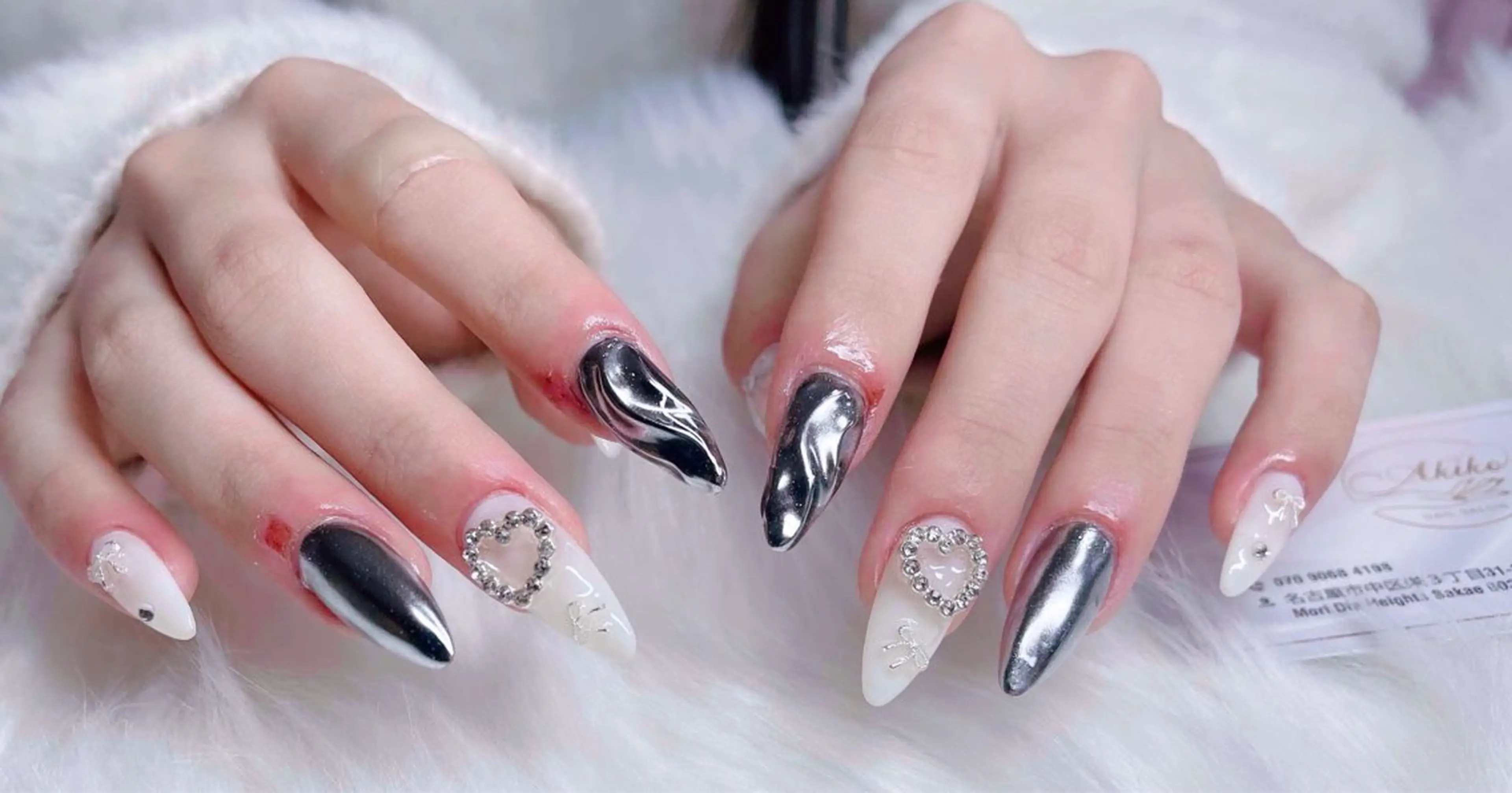 ネイル フットネイル ジェルネイル 韓国ネイル マグネットネイル 持ち込み ハンドネイル Akiko ネイルサロン所属・AKIKO ネイルサロンのネイルデザイン