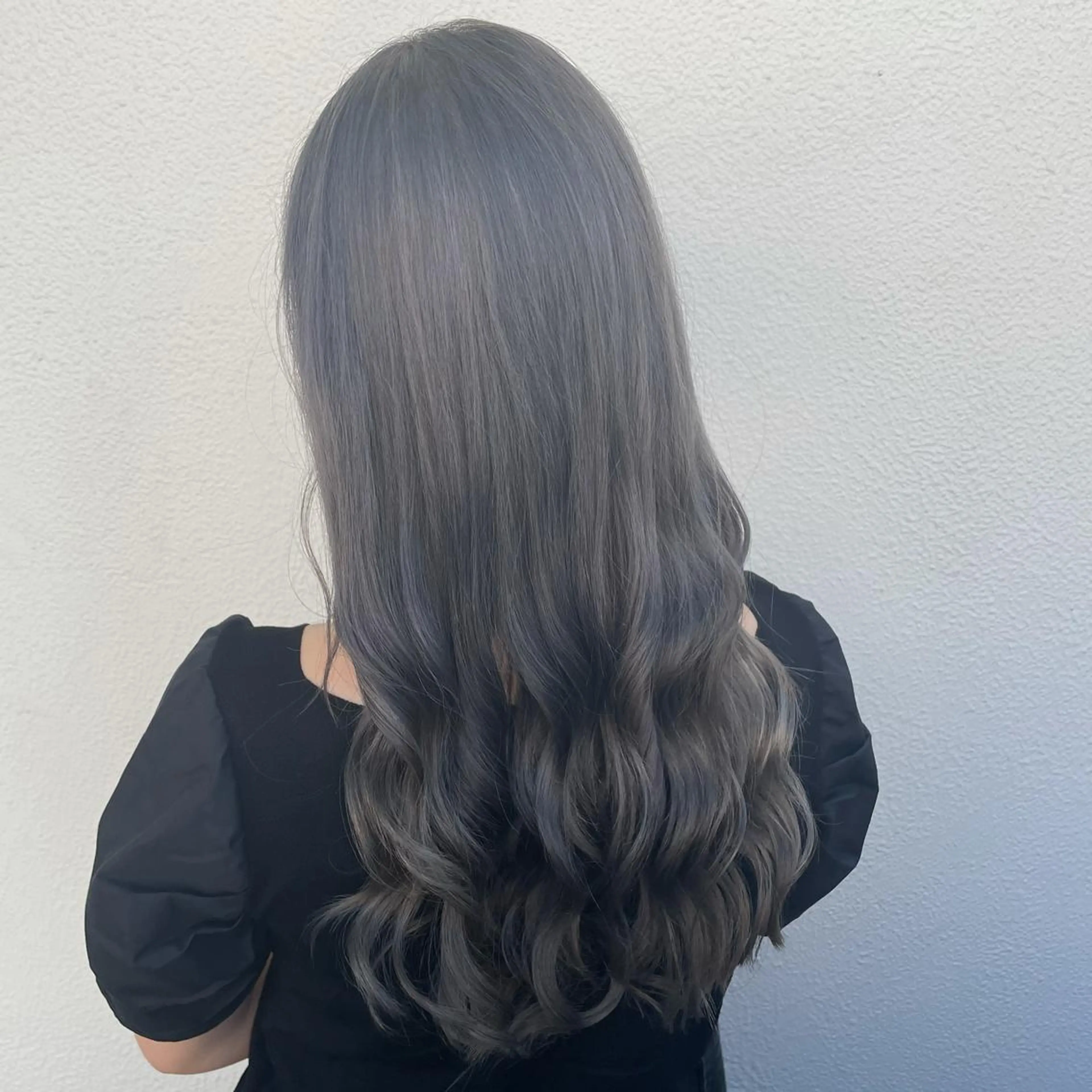 ロング カラー パーマ ヘアアレンジ メンズ キッズ ネイル マツエク・マツパ ブリーチカラー/似合 せ🎀amika🎀のヘアスタイル