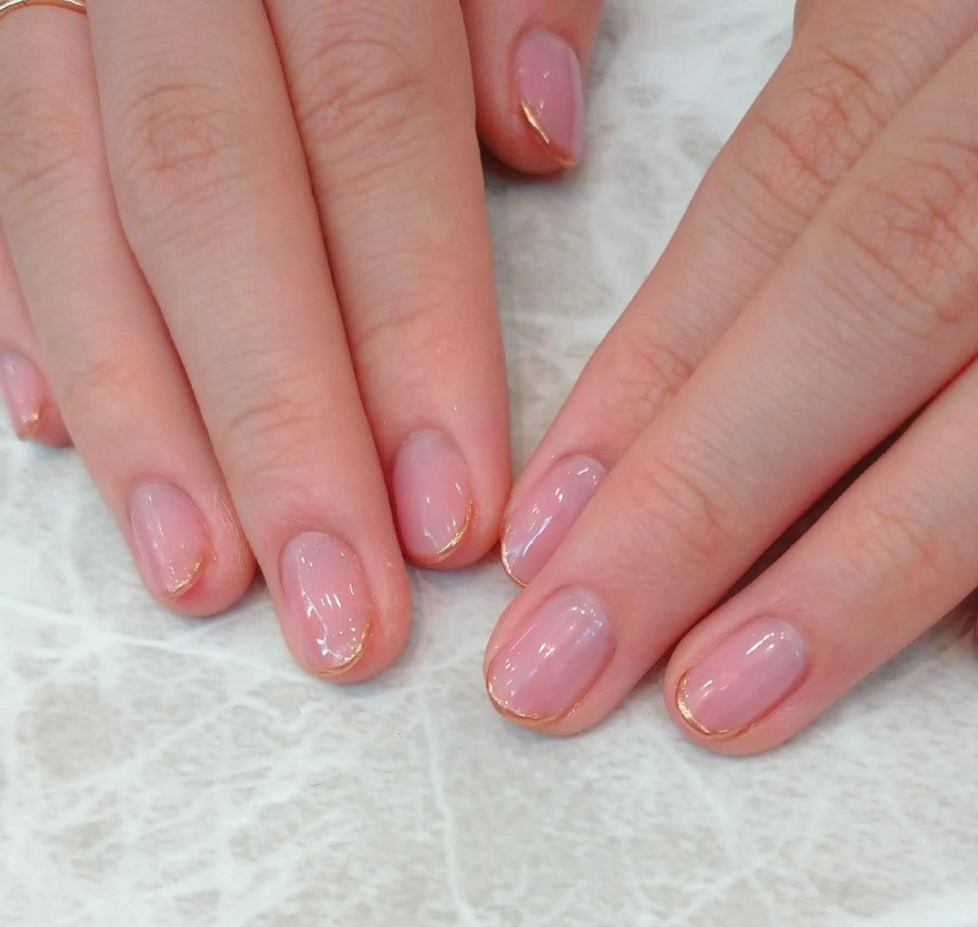 ネイル ジェルネイル ミラーネイル オフィスネイル ワンカラーネイル パラジェル ハンドネイル 會田 瑠衣のネイルデザイン