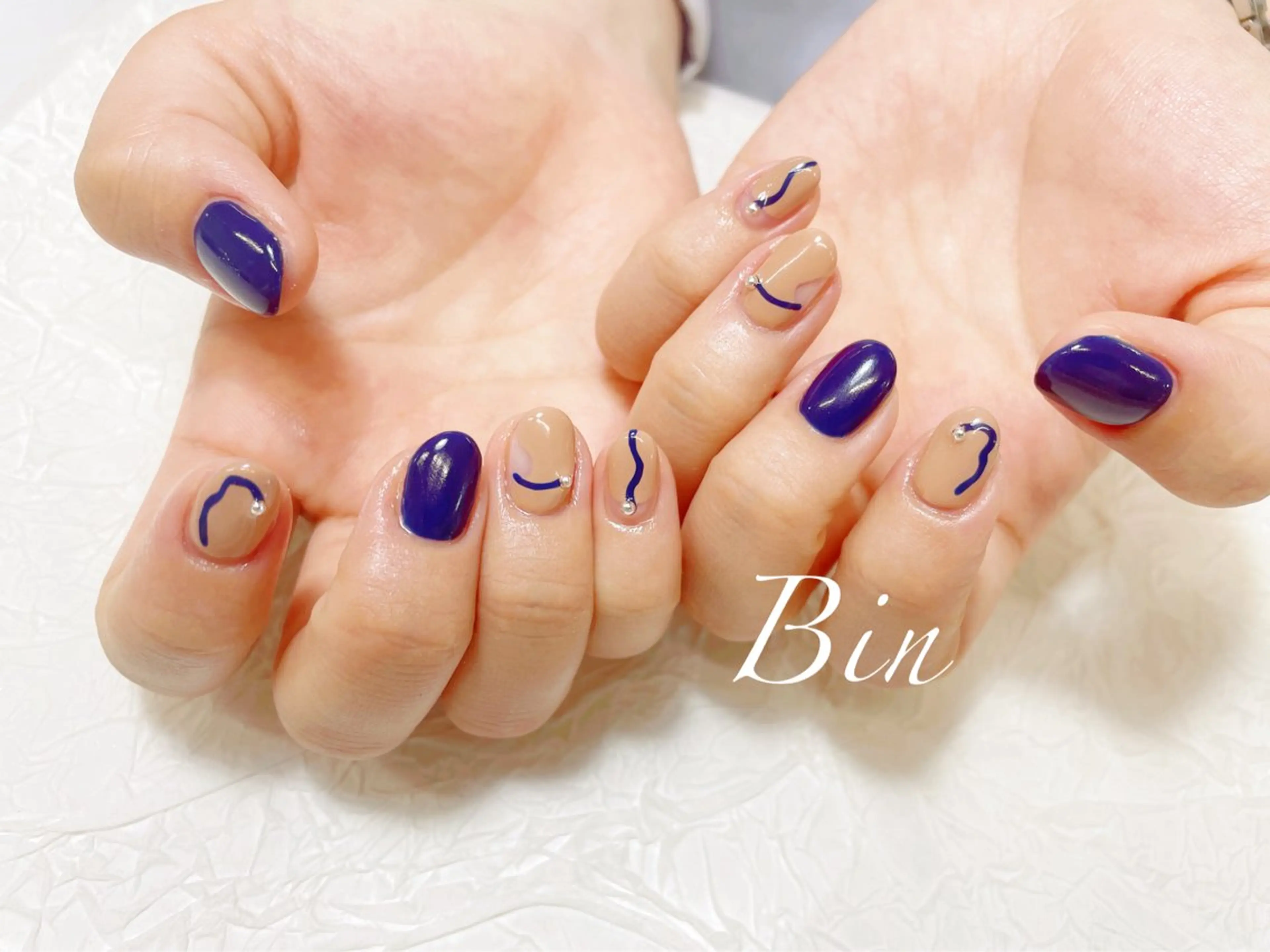ネイル ハンドネイル ハンドケア Bin Binのネイルデザイン