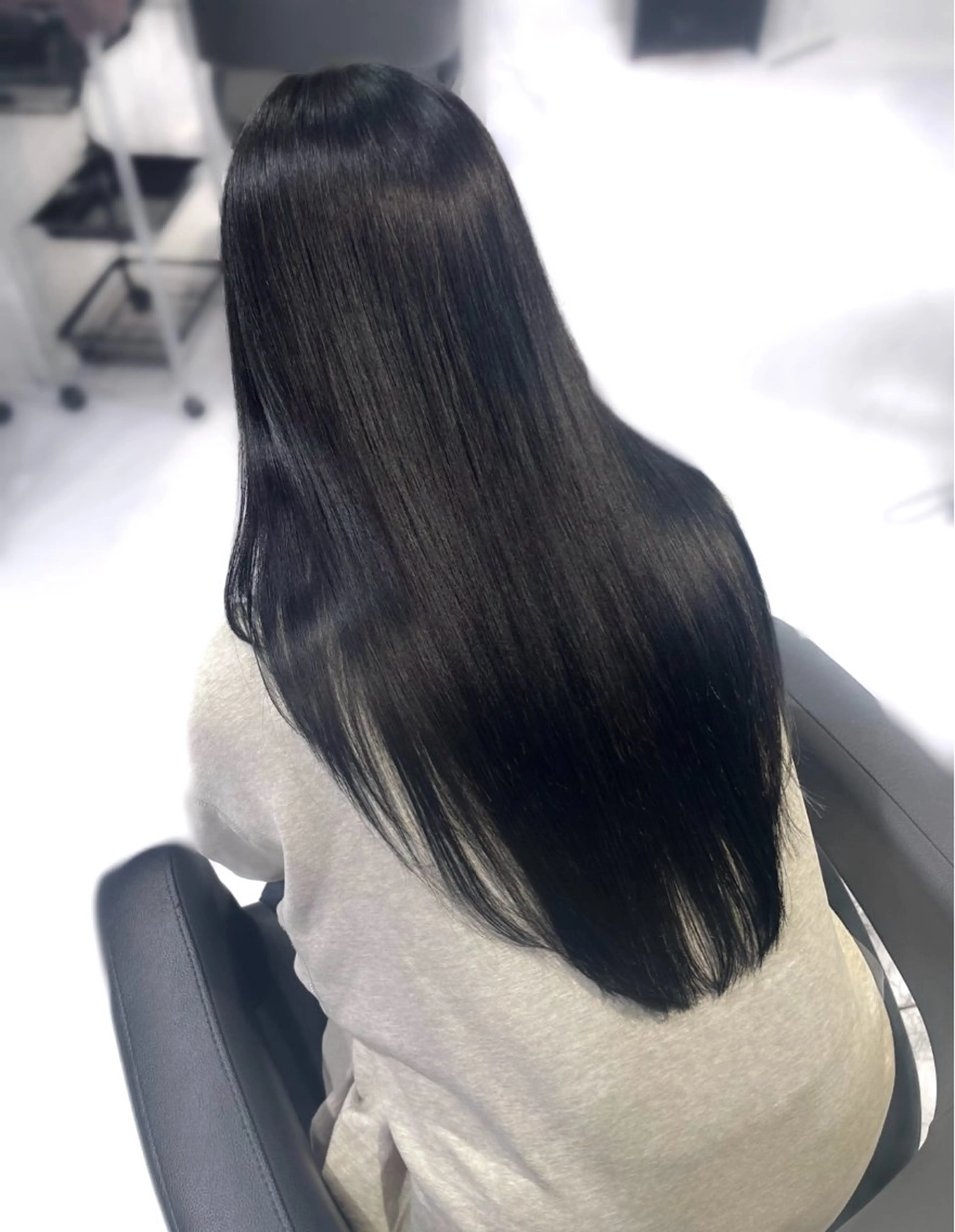 ロング カラー 黒髪 ブルーカラー ブルーブラック 透明感カラー 髪質改善 カット ヘアカラー トリートメント ヘッドスパ ヘアセット 表参道♡暗髪^ྀི 艶カラー♡アユミのヘアスタイル