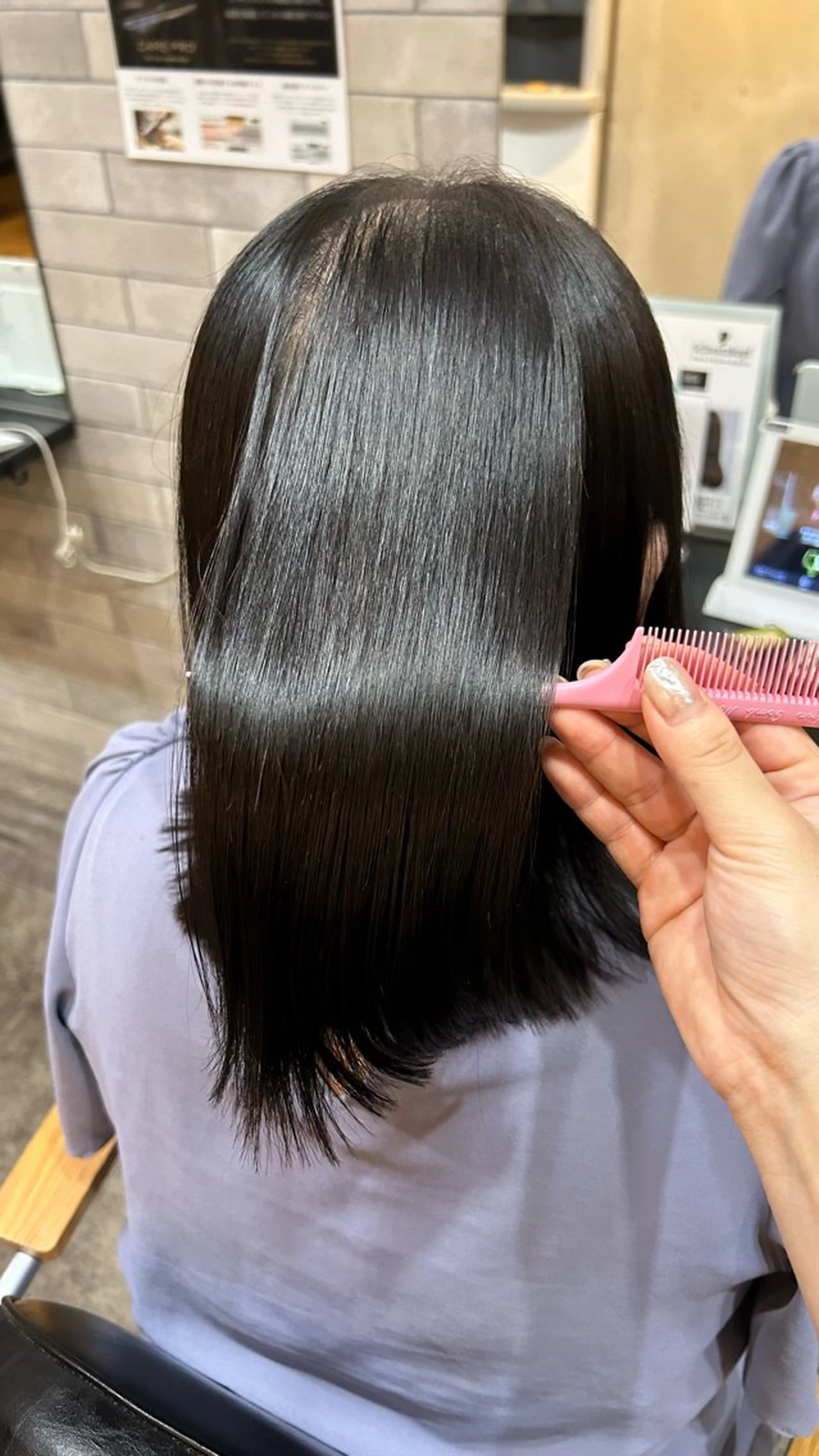ミディアム カット 縮毛矯正 lafith hair noa上新庄所属・かじももな｜パーマ ｜透明感カラー🤍のヘアスタイル
