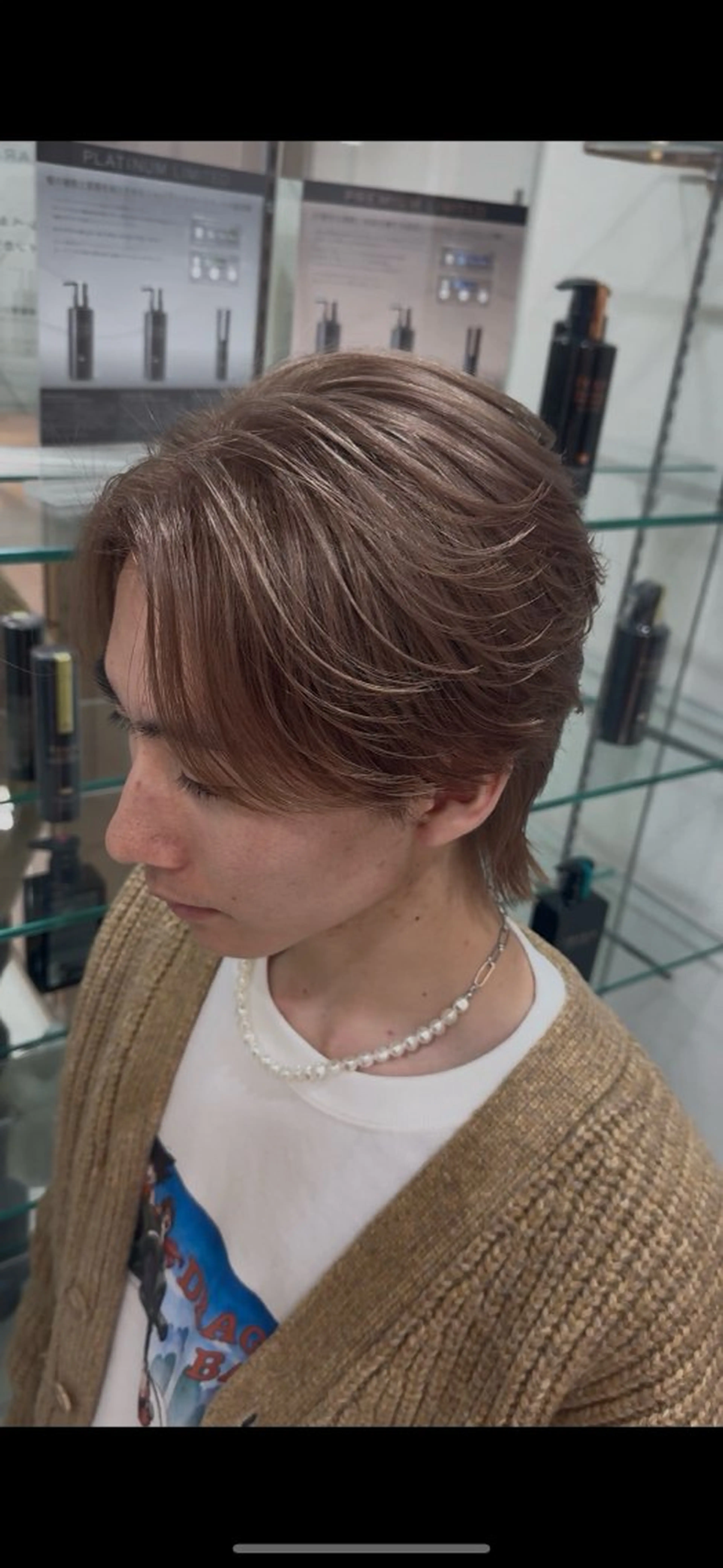 カラー メンズ メンズブリーチ ベージュカラー ブリーチ ミルクティーベージュ ヘアカラー miyu'somotesando所属・菅野 心悠/メンズヘアのヘアスタイル