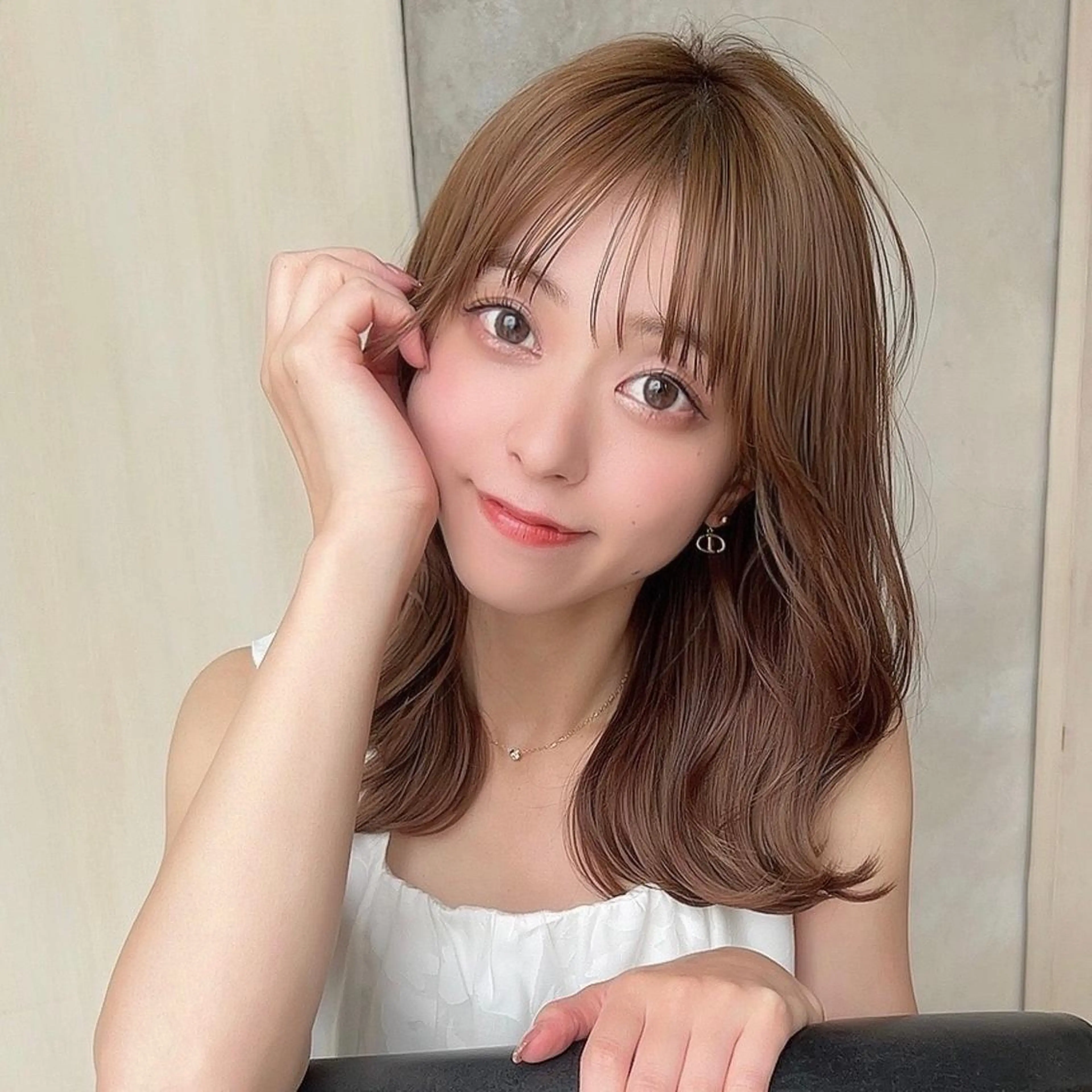 ミディアム くびれヘア 髪質改善 縮毛矯正 カット ヘアカラー トリートメント 🧡くびれヘア/前髪 顔周り🧡久原結衣のヘアスタイル