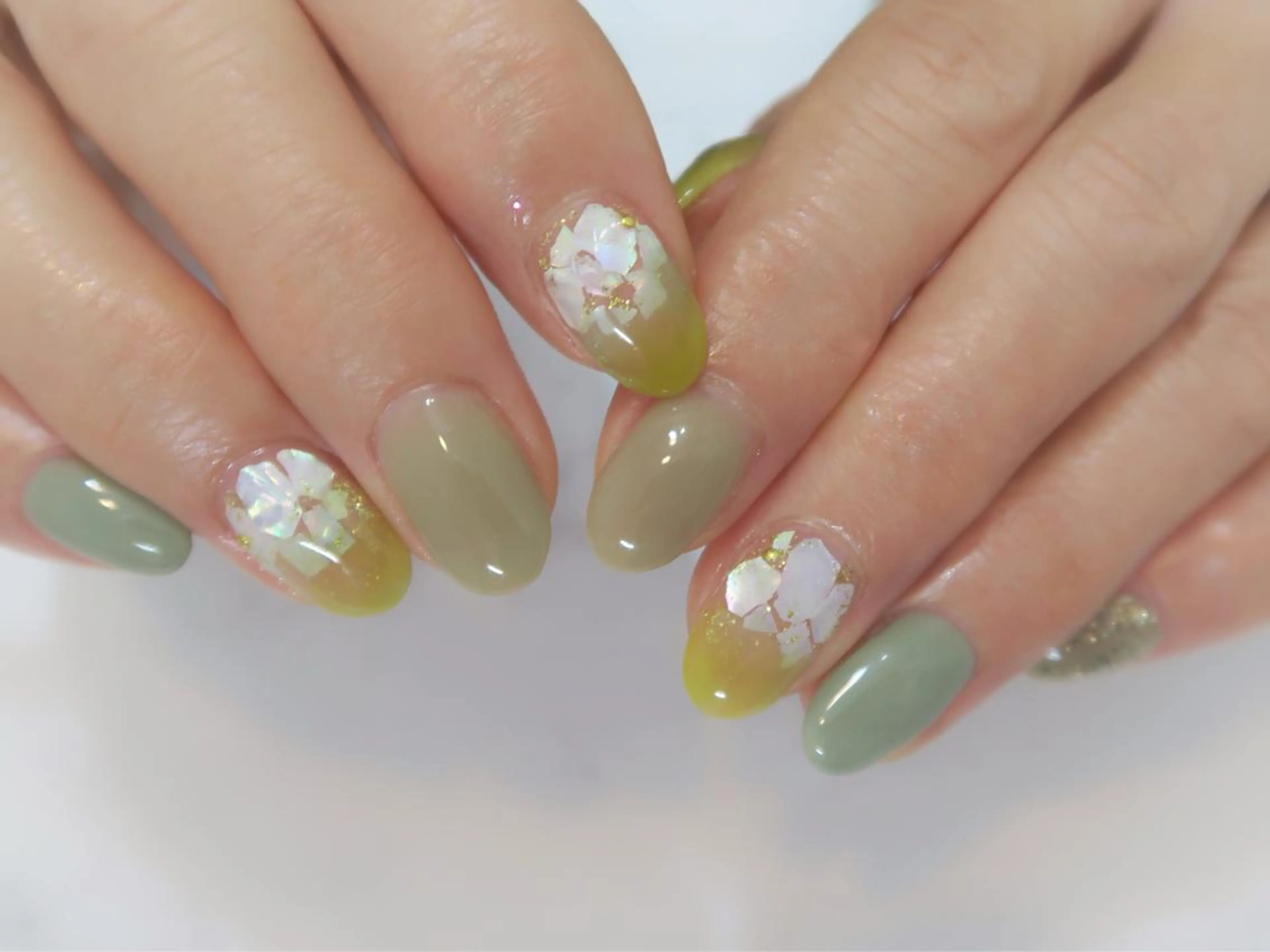 ネイル gloss nail 代々木上原のネイルデザイン