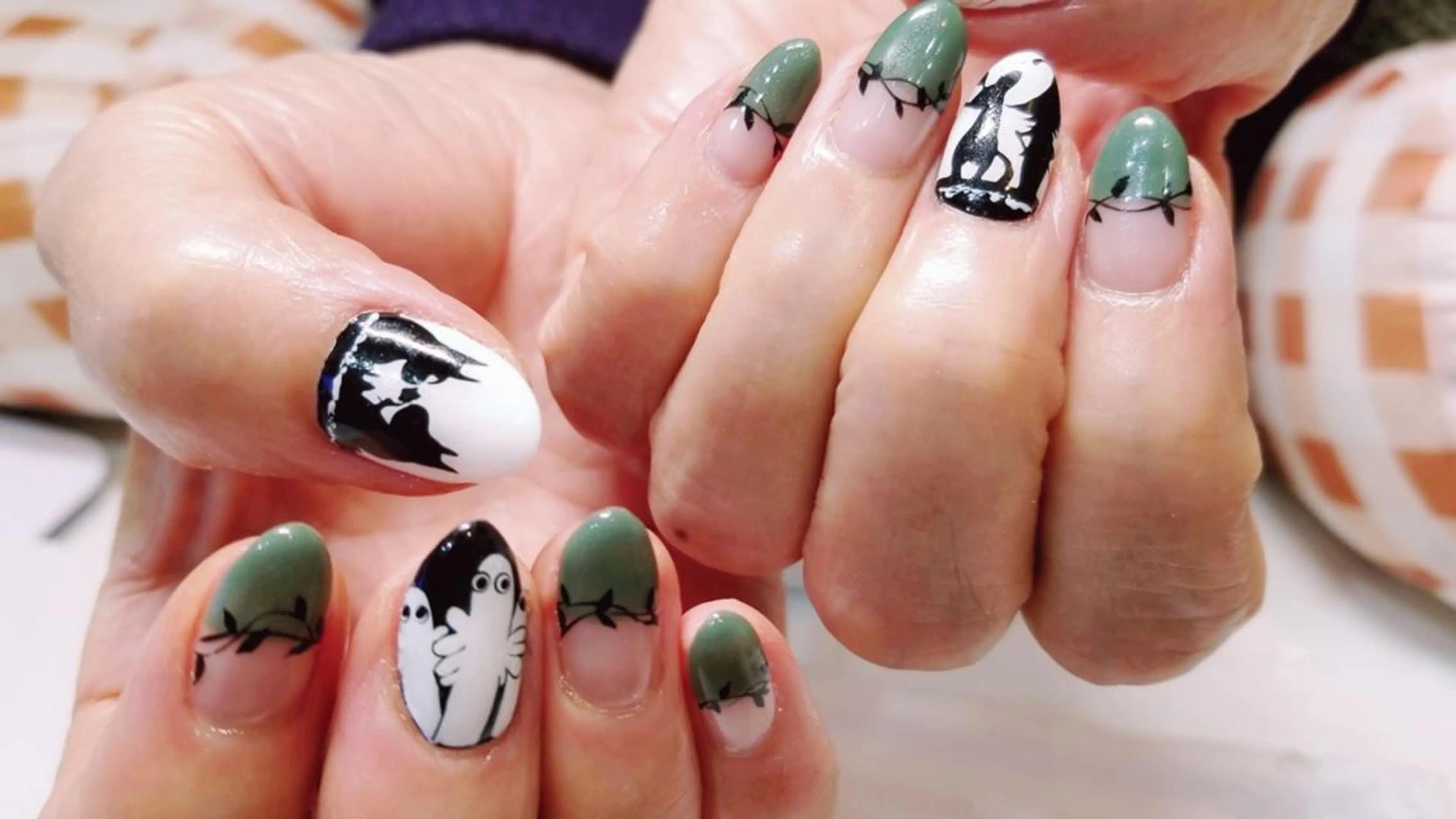 ネイル おで@ oderi_nailのネイルデザイン