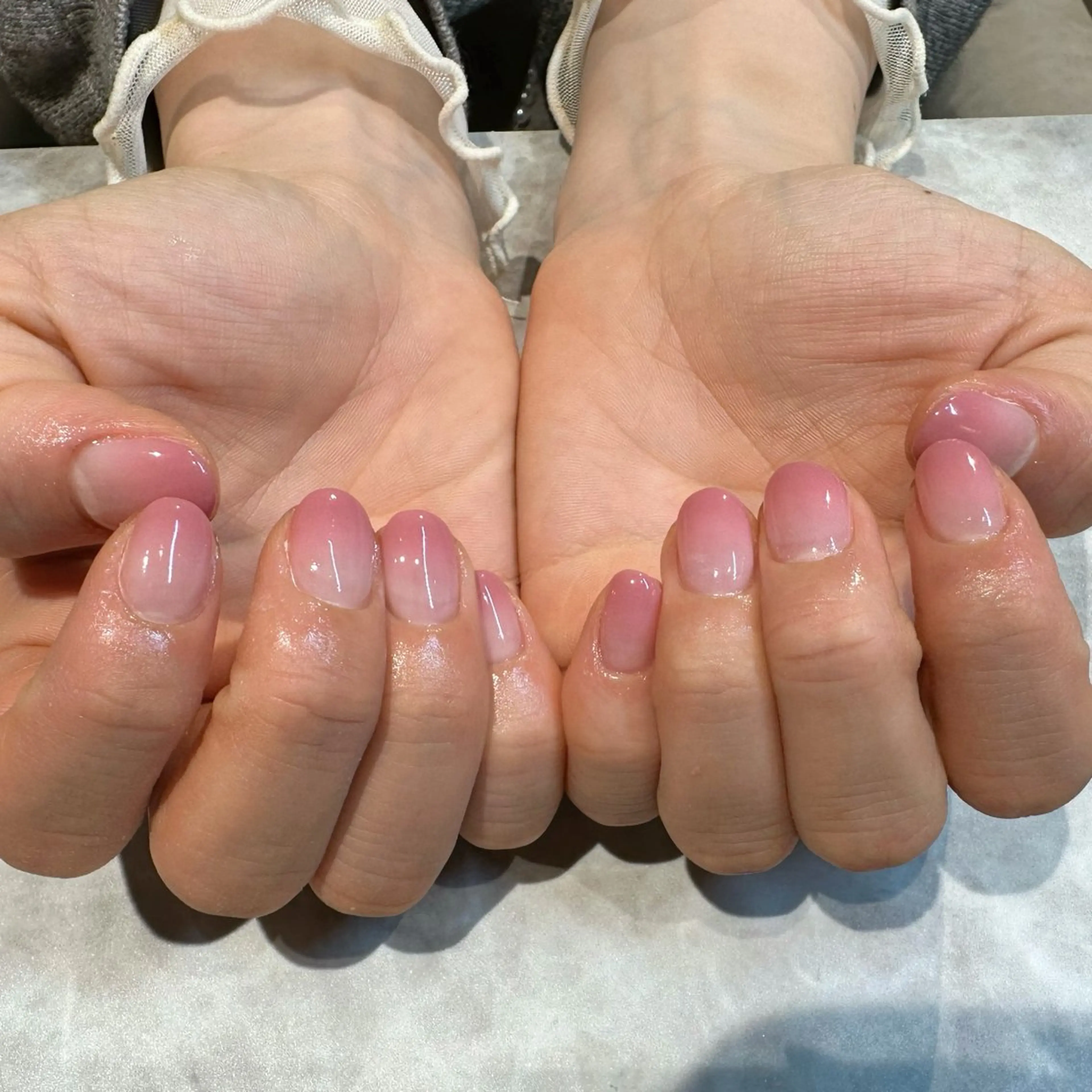 ネイル グラデーション ピンク erinca nail所属・圦本 有紀のネイルデザイン