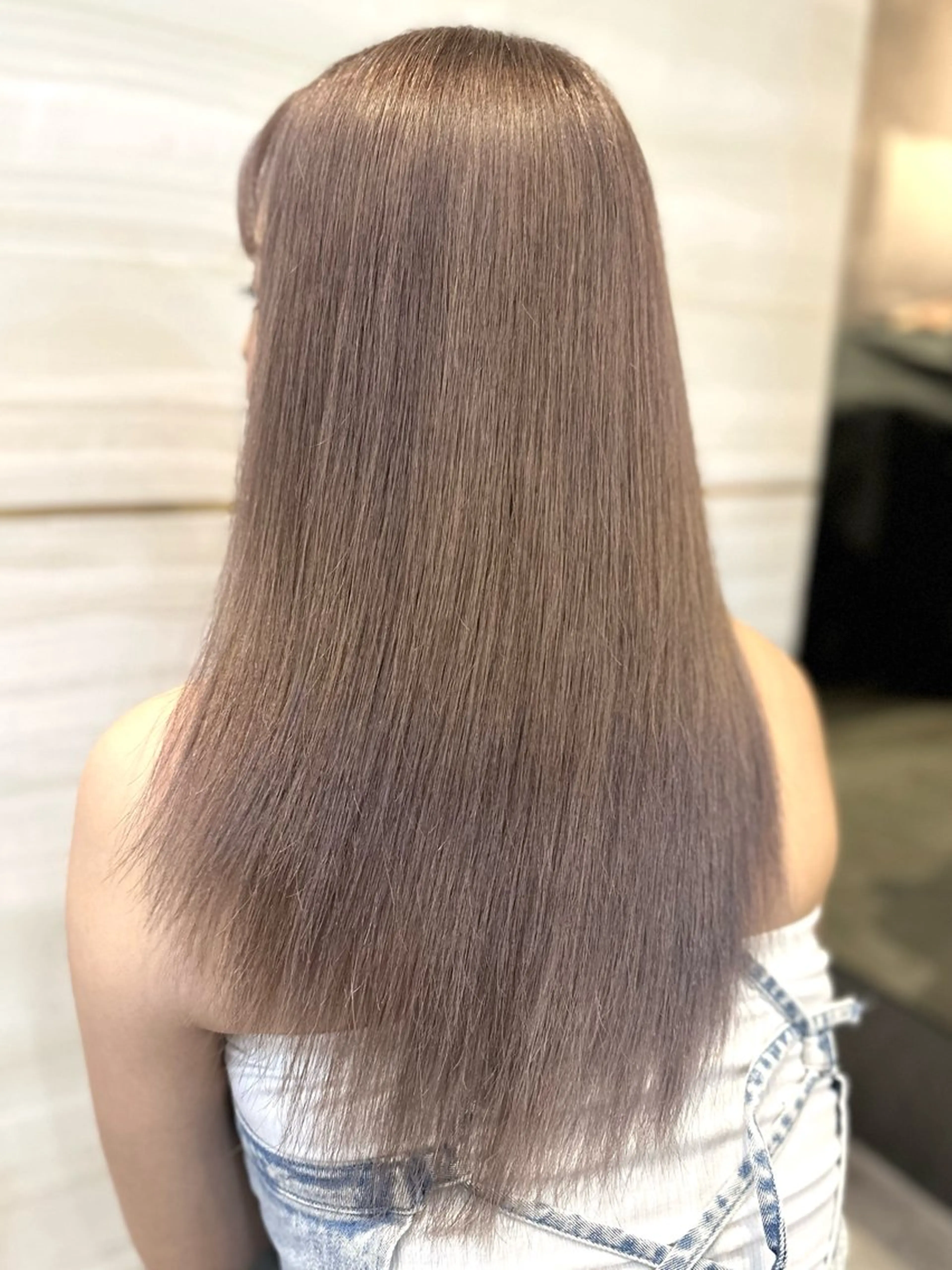 ロング カラー ベージュカラー ブリーチ ケアブリーチ ミルクティーベージュ ピンクカラー ヘアカラー 🦋高瀬寛菜🦋 韓国/ブリーチのヘアスタイル