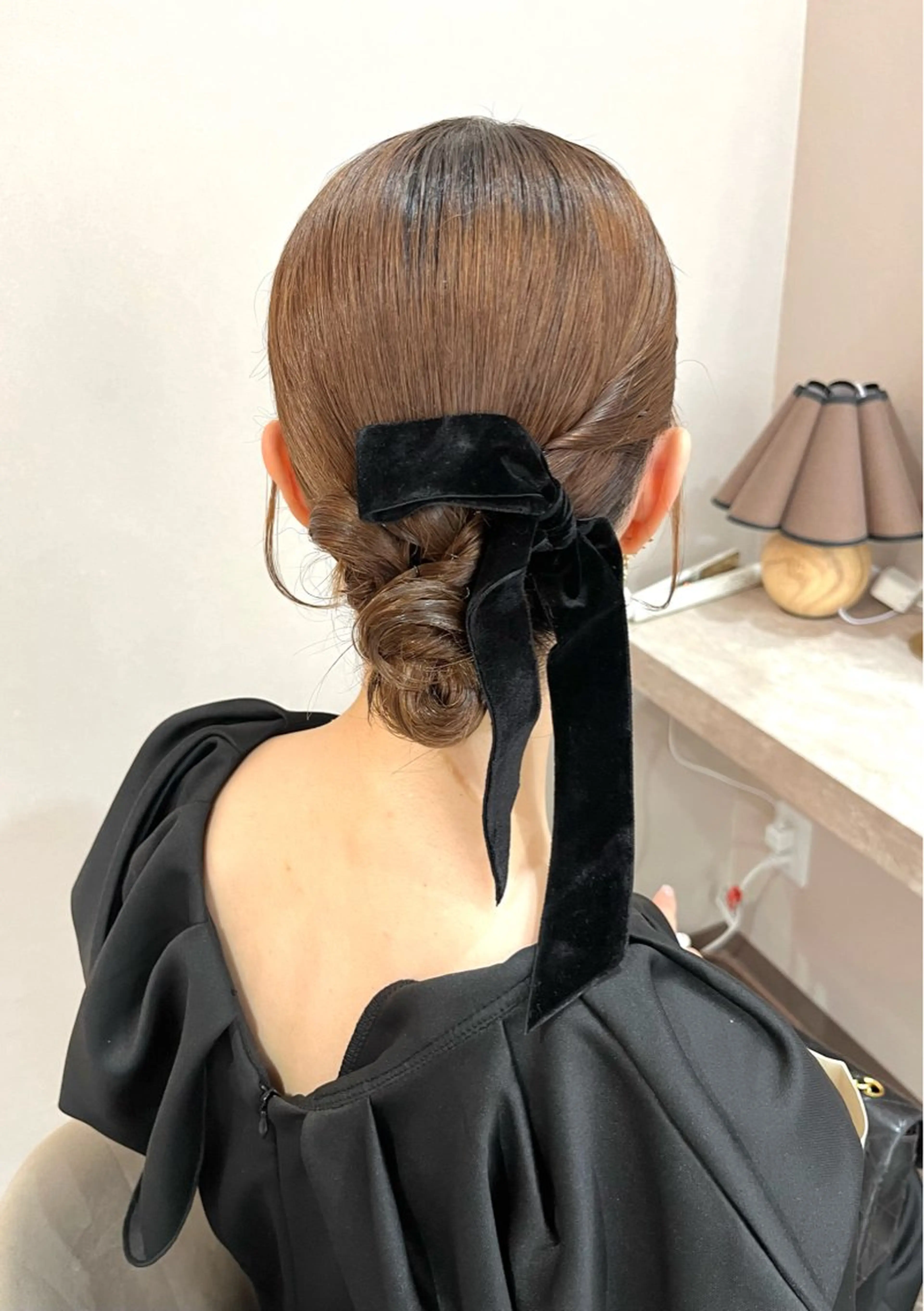 ロング ヘアアレンジ ヘアセット Mila Akariのヘアスタイル